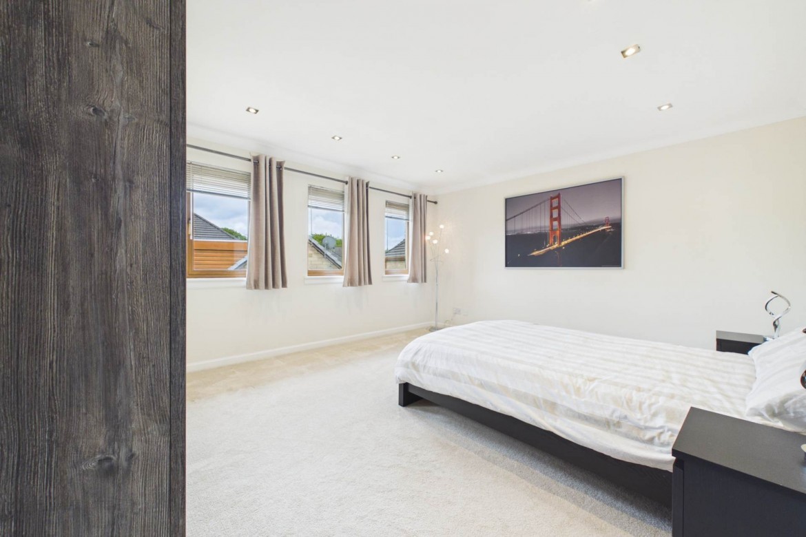 Images for North And South Road, Bellside, Cleland