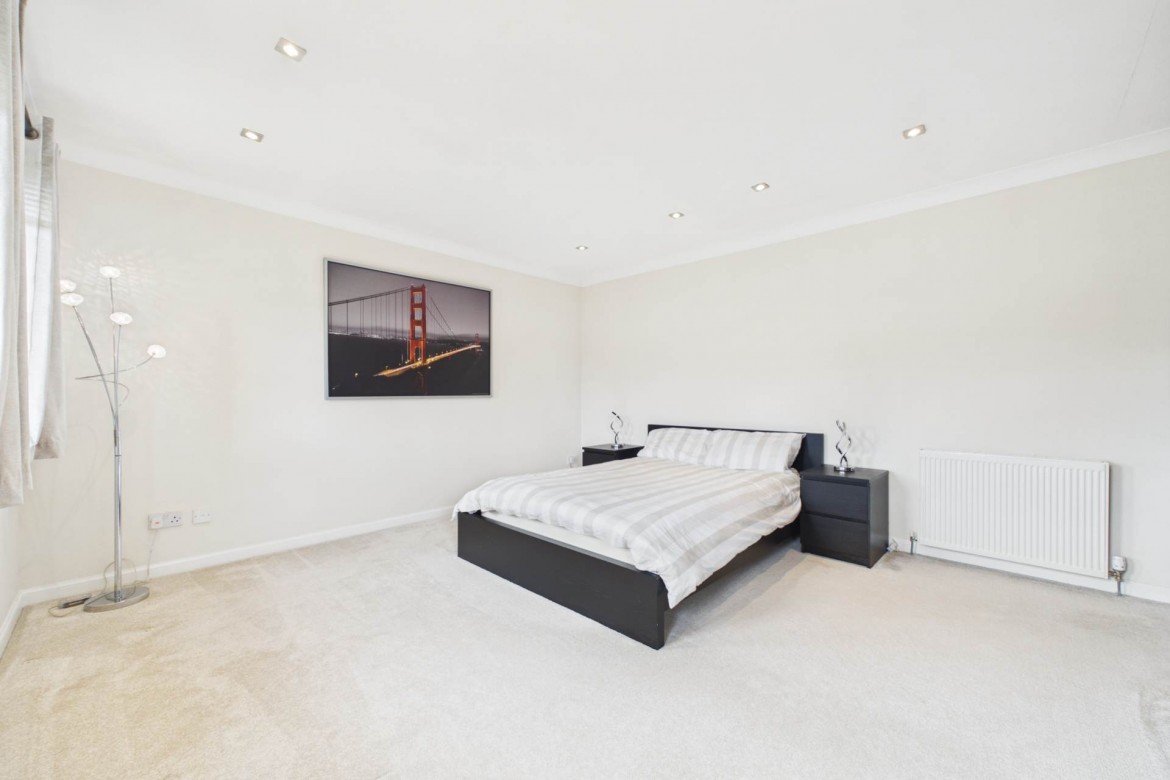 Images for North And South Road, Bellside, Cleland