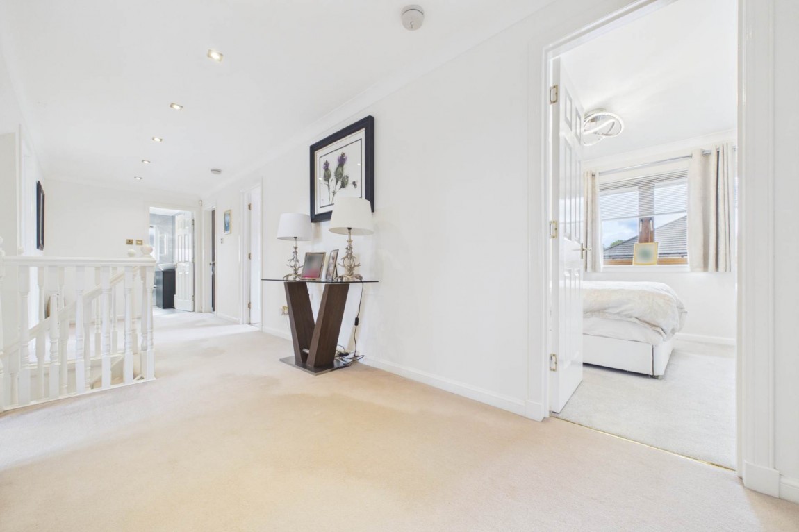 Images for North And South Road, Bellside, Cleland
