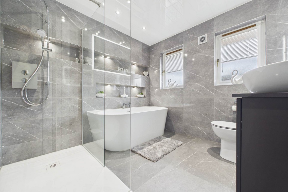 Images for North And South Road, Bellside, Cleland