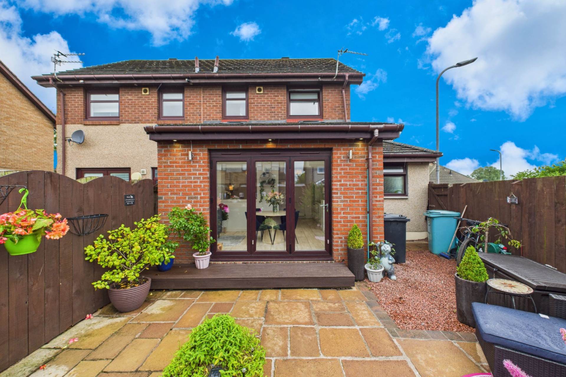 Redwing Gardens, Wishaw