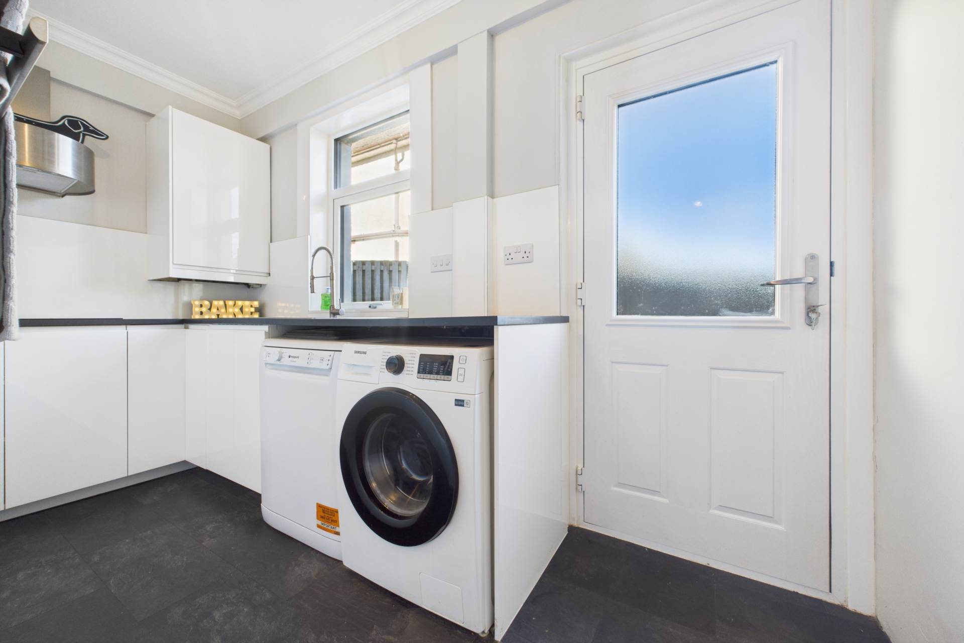 Hillhead Crescent, Motherwell