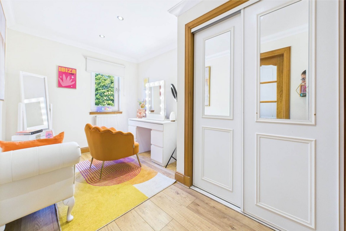 Images for Glen Isla Quadrant, Cleland, Motherwell