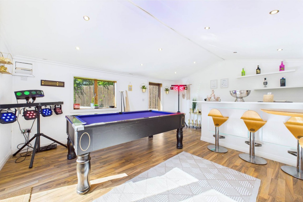 Images for Glen Isla Quadrant, Cleland, Motherwell