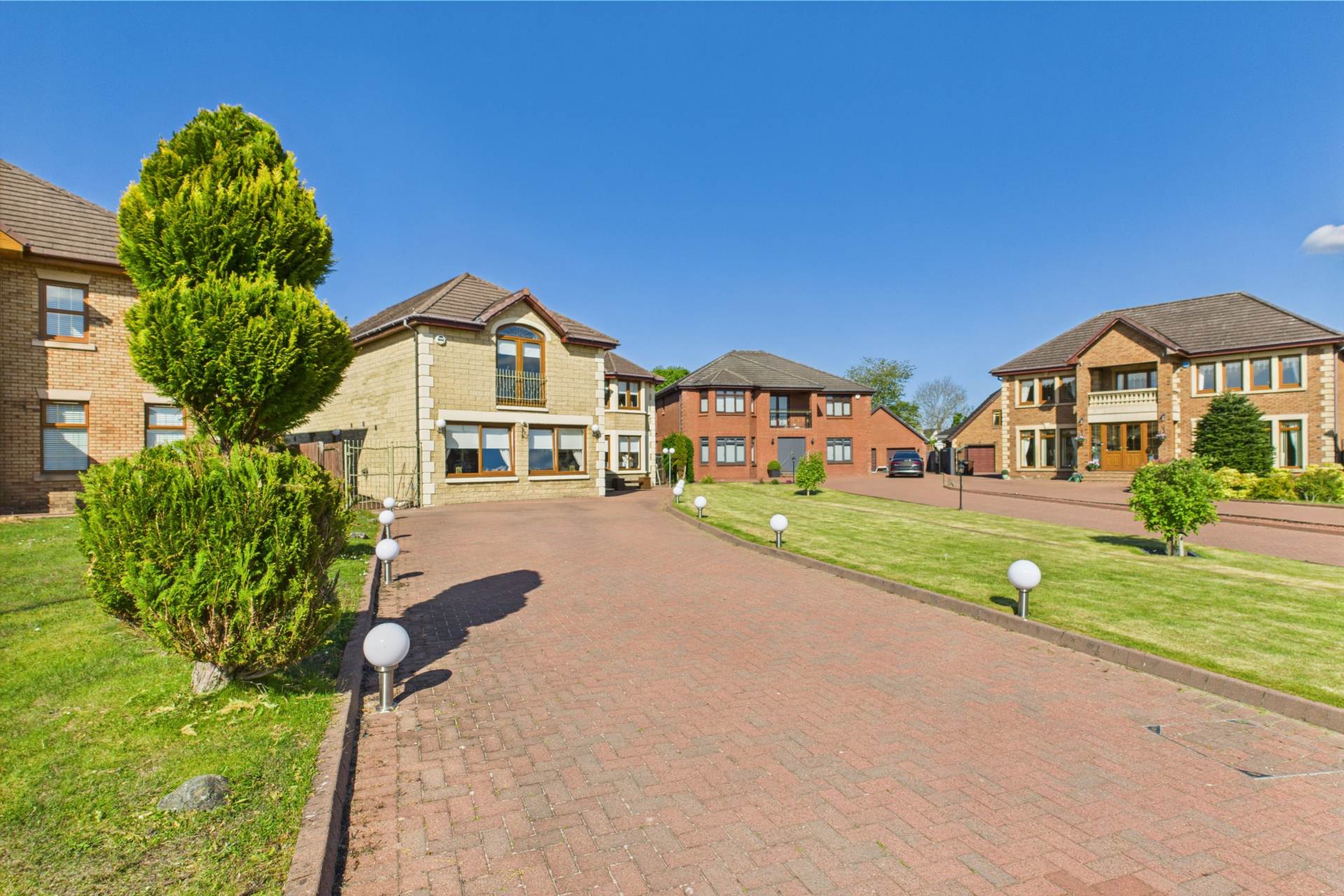 Glen Isla Quadrant, Cleland, Motherwell