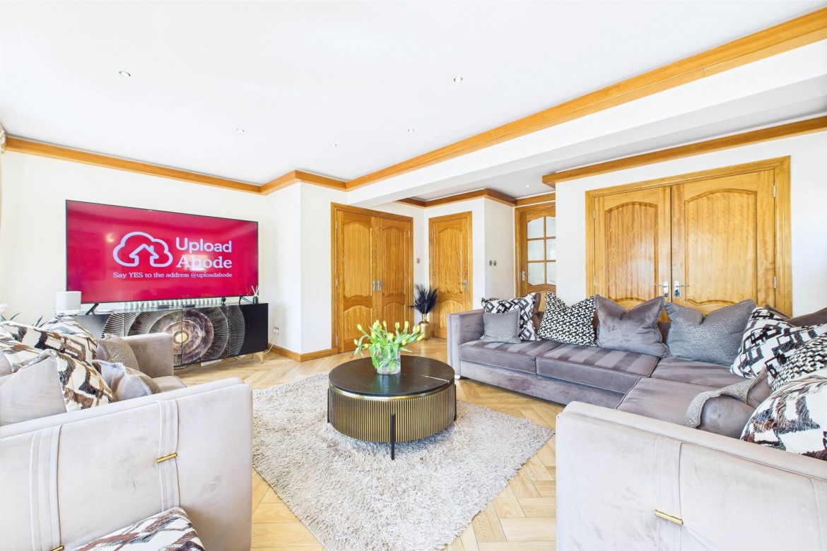 Images for Glen Isla Quadrant, Cleland, Motherwell