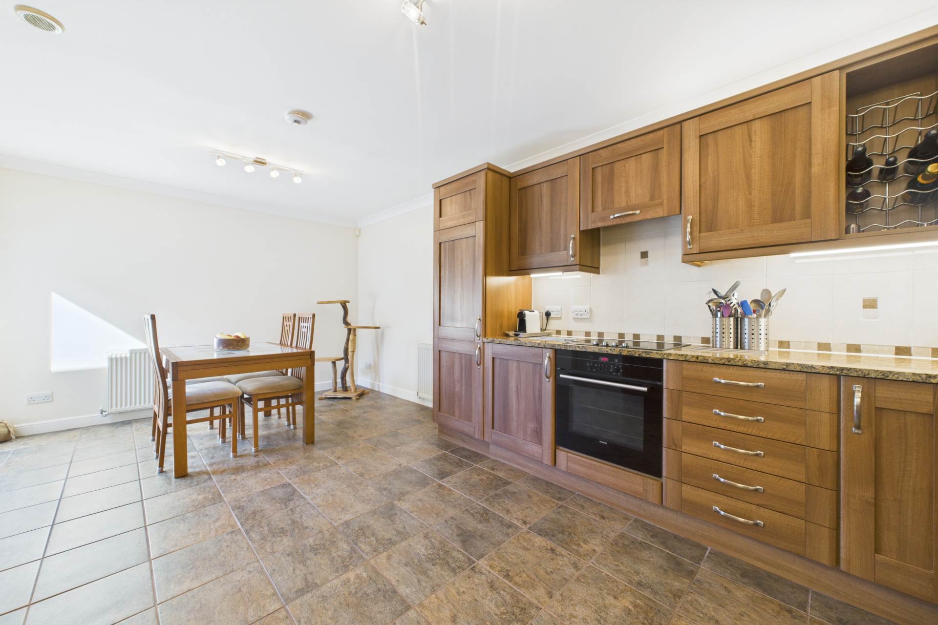 Byretown Grove, Kirkfieldbank