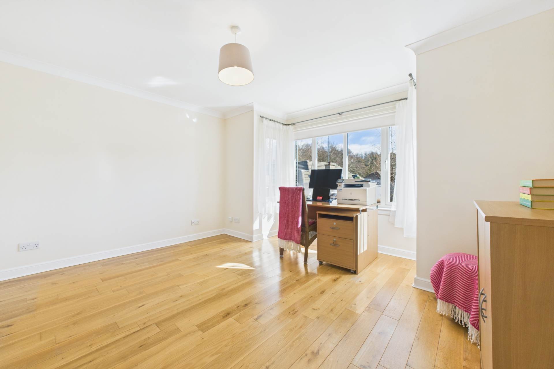 Byretown Grove, Kirkfieldbank