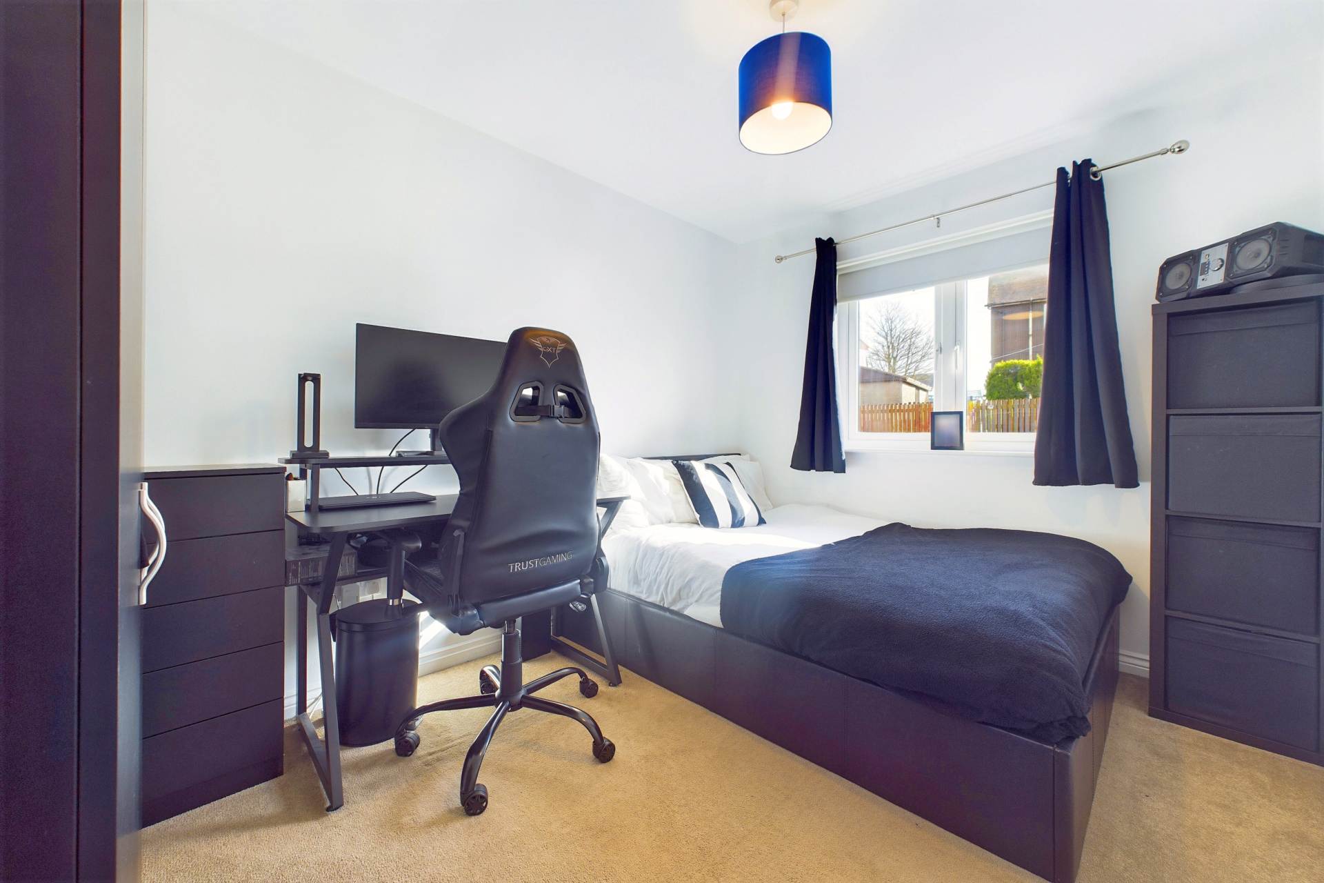 MacLeod Crescent, Airdrie