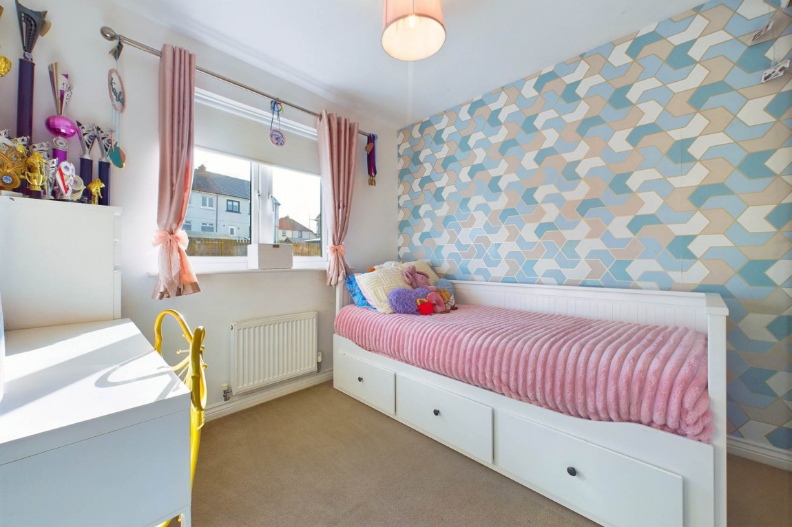 Images for MacLeod Crescent, Airdrie