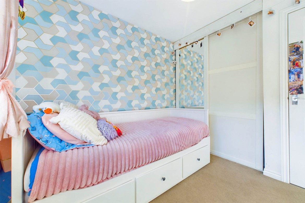 Images for MacLeod Crescent, Airdrie