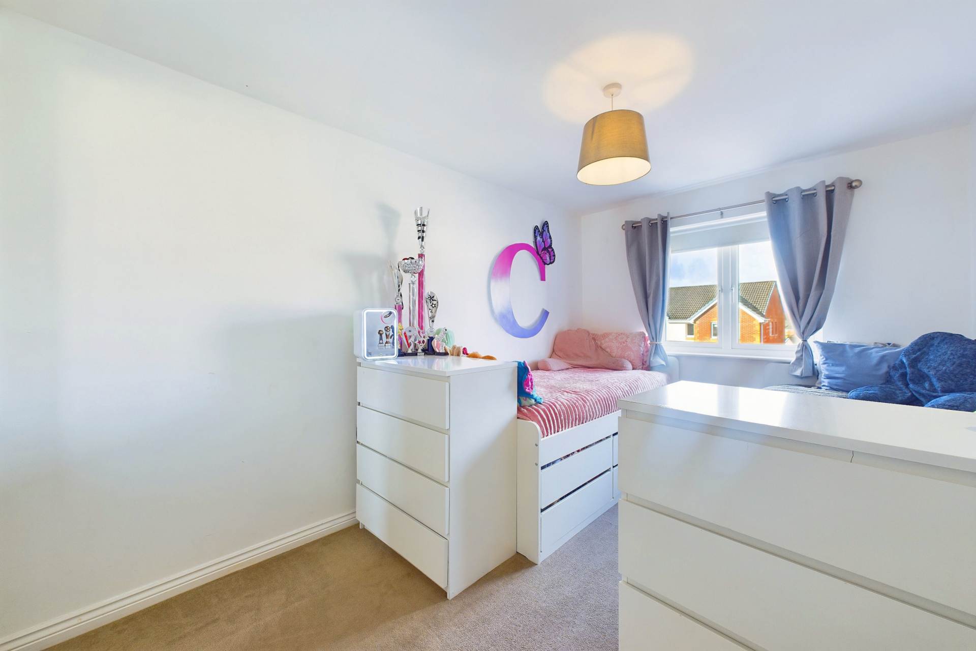 MacLeod Crescent, Airdrie