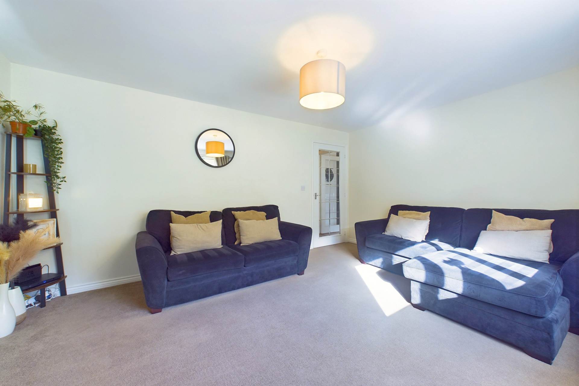 MacLeod Crescent, Airdrie