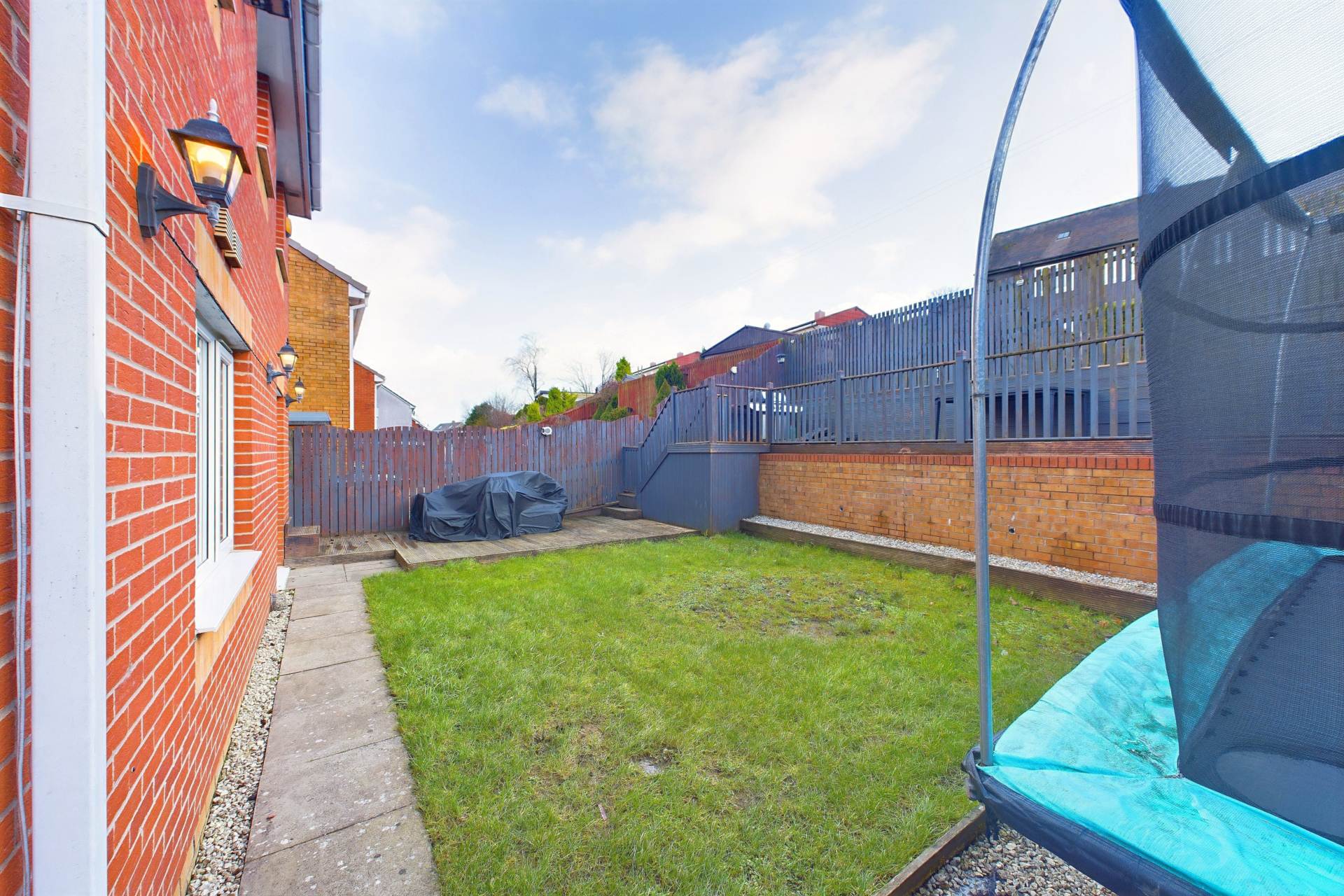 MacLeod Crescent, Airdrie