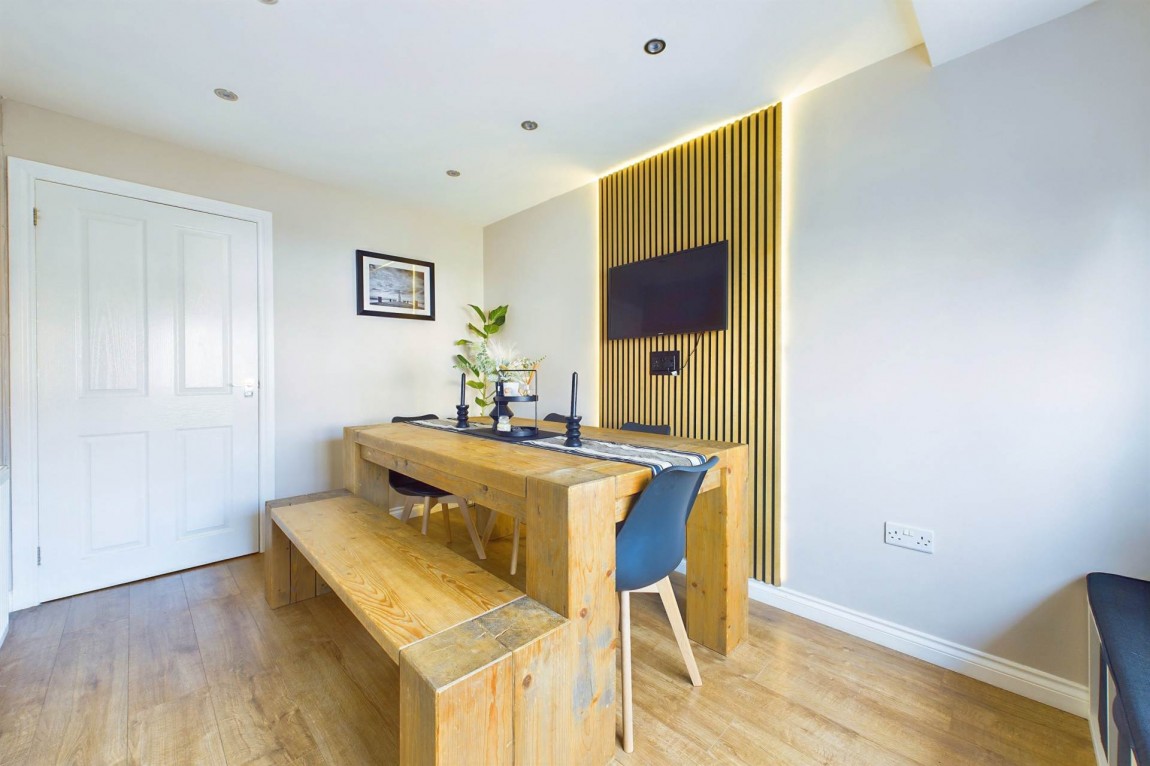 Images for MacLeod Crescent, Airdrie