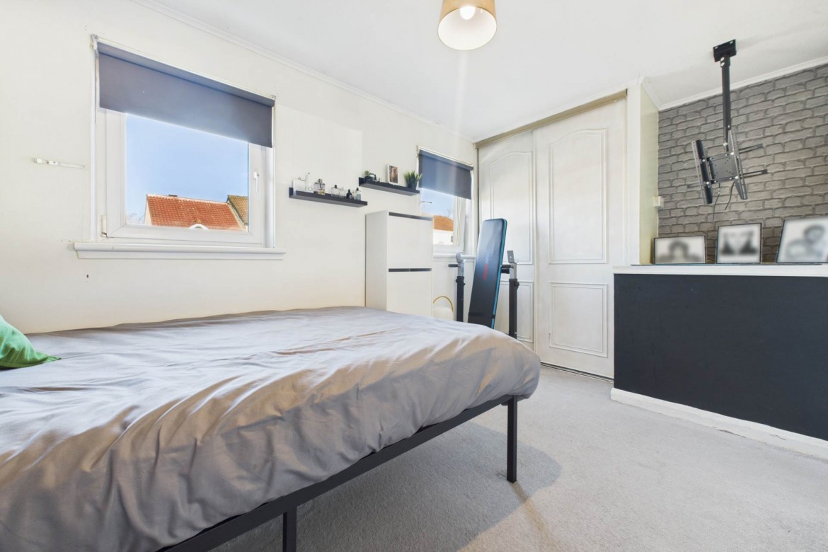 Images for Brentwood  Square, Parkhouse, Glasgow
