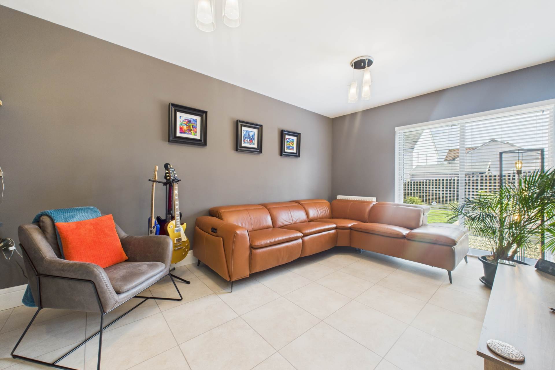 Waddell Crescent, Morningside, Wishaw