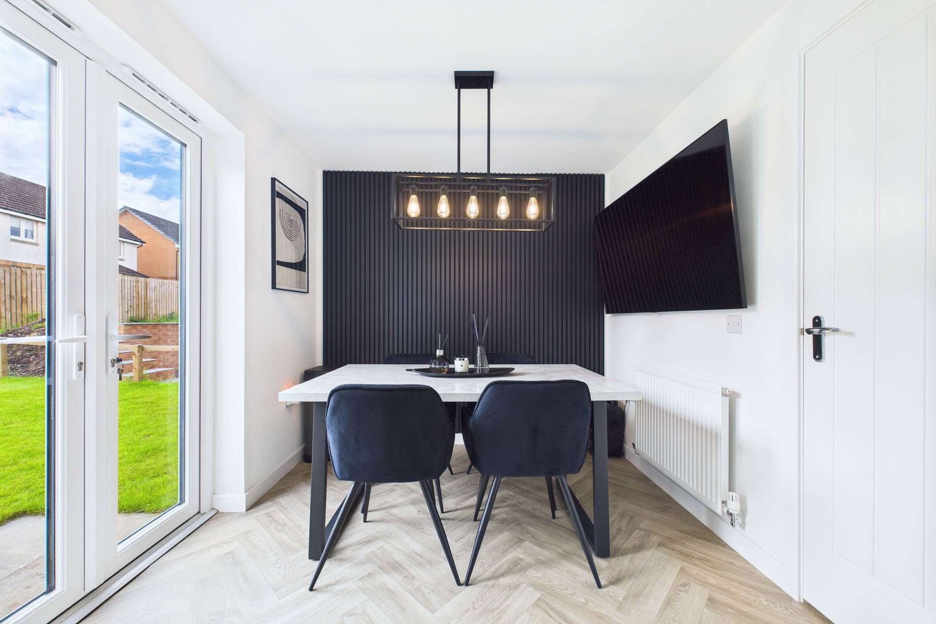 Bracken Grove, Law, Carluke