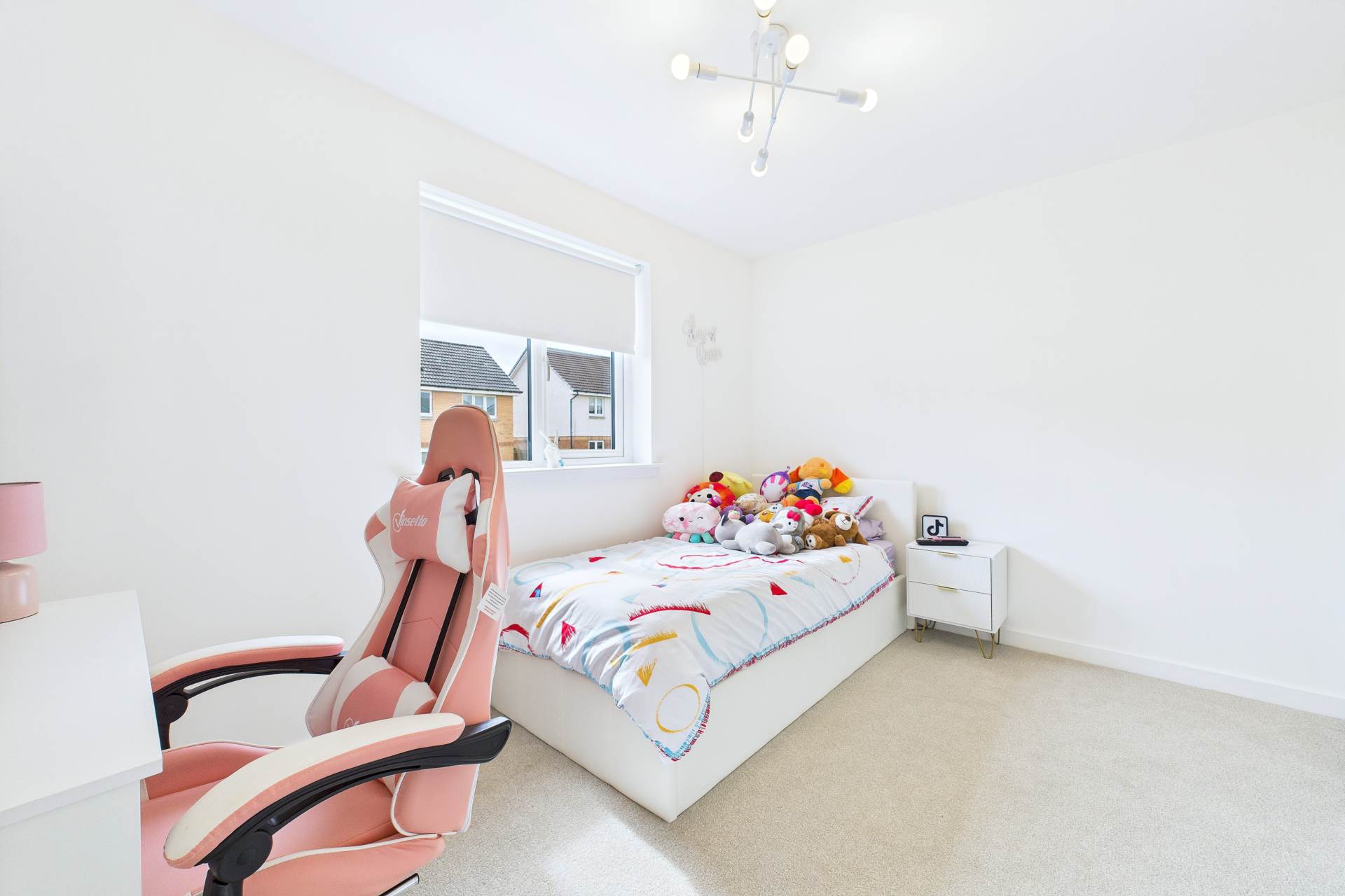 Bracken Grove, Law, Carluke
