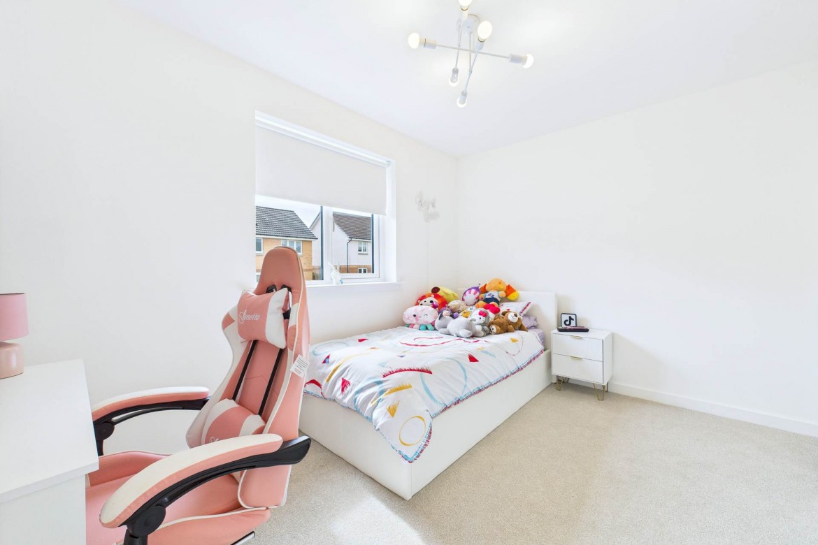 Images for Bracken Grove, Law, Carluke