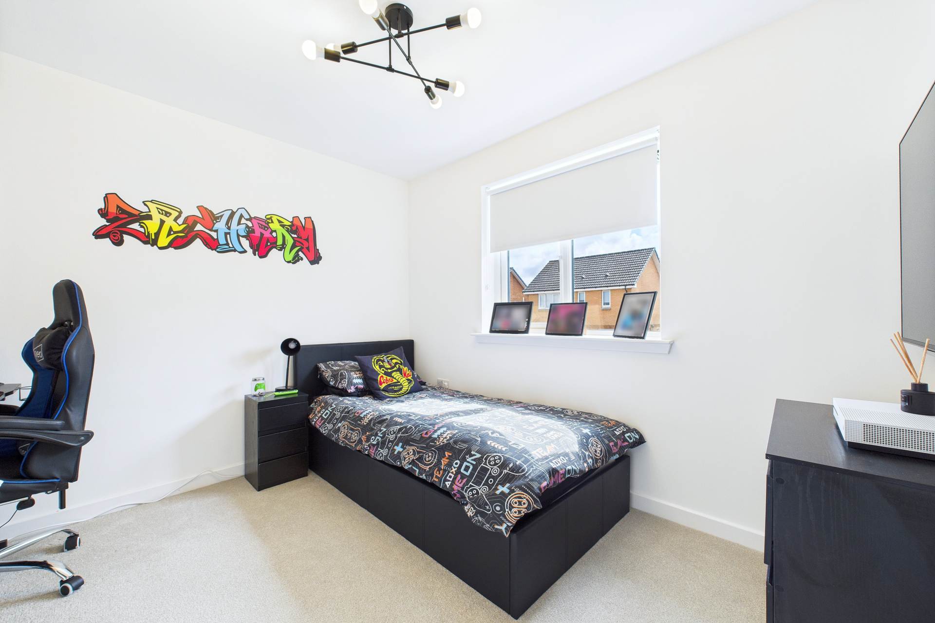Bracken Grove, Law, Carluke