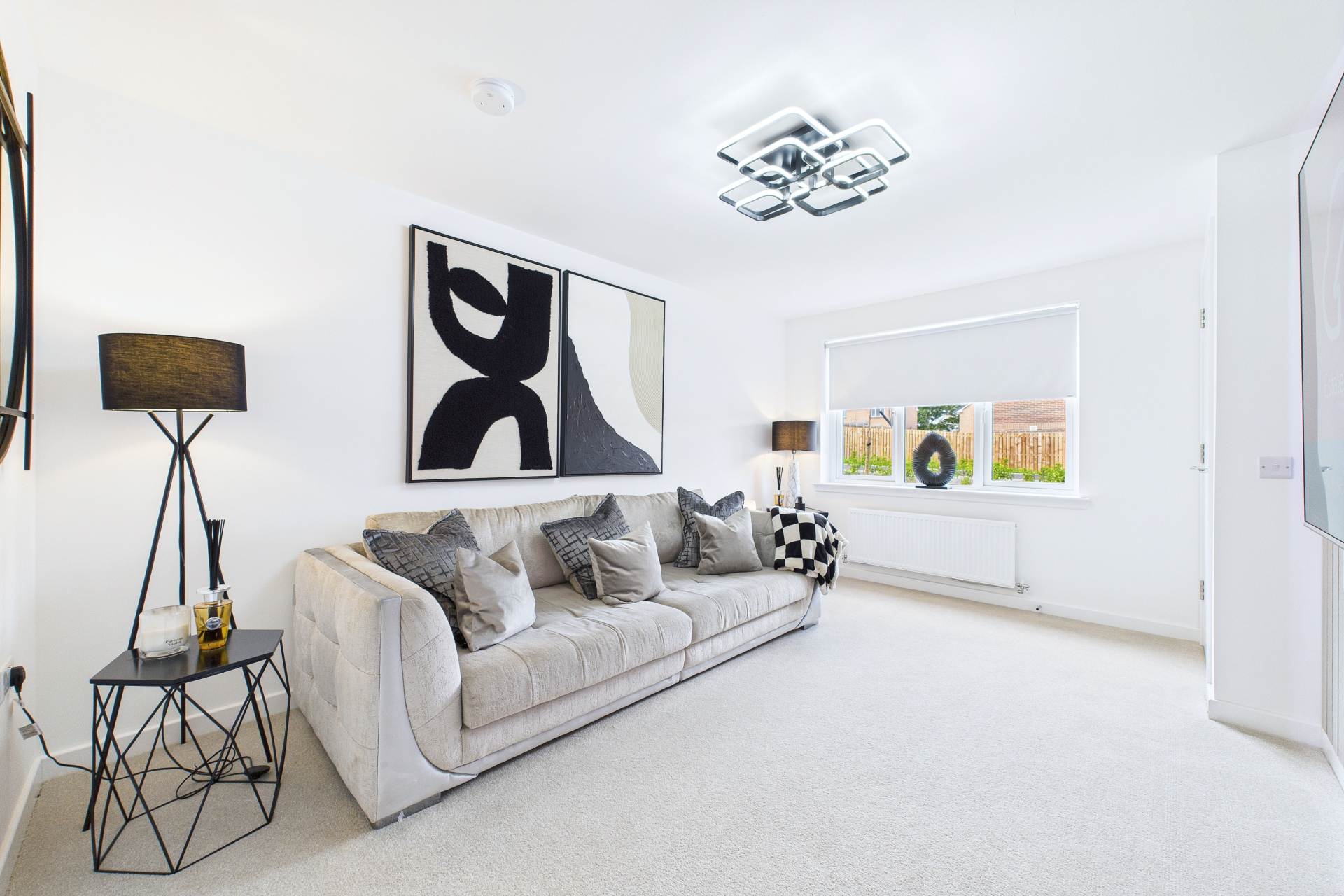 Bracken Grove, Law, Carluke