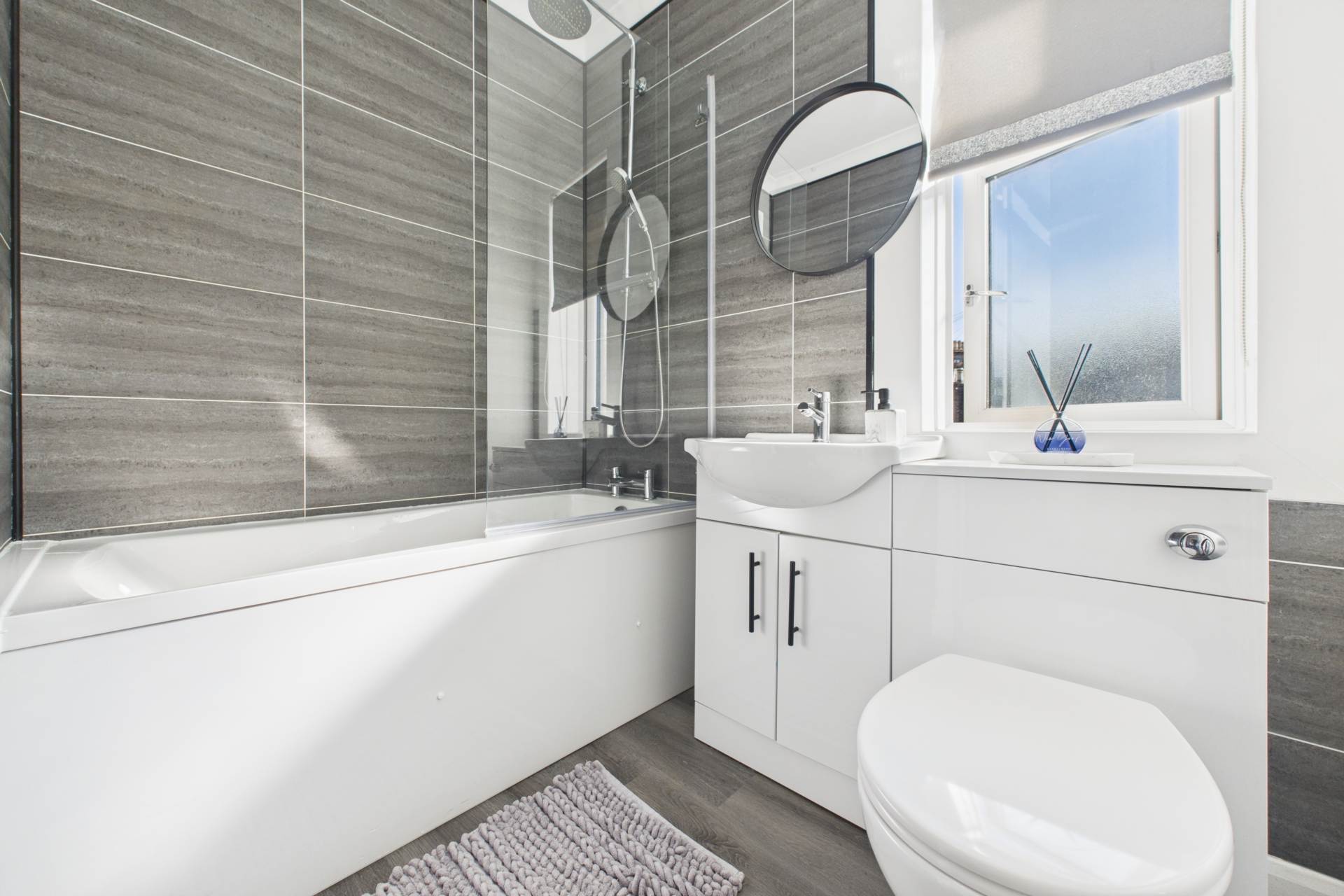 Newfield Crescent, Hamilton