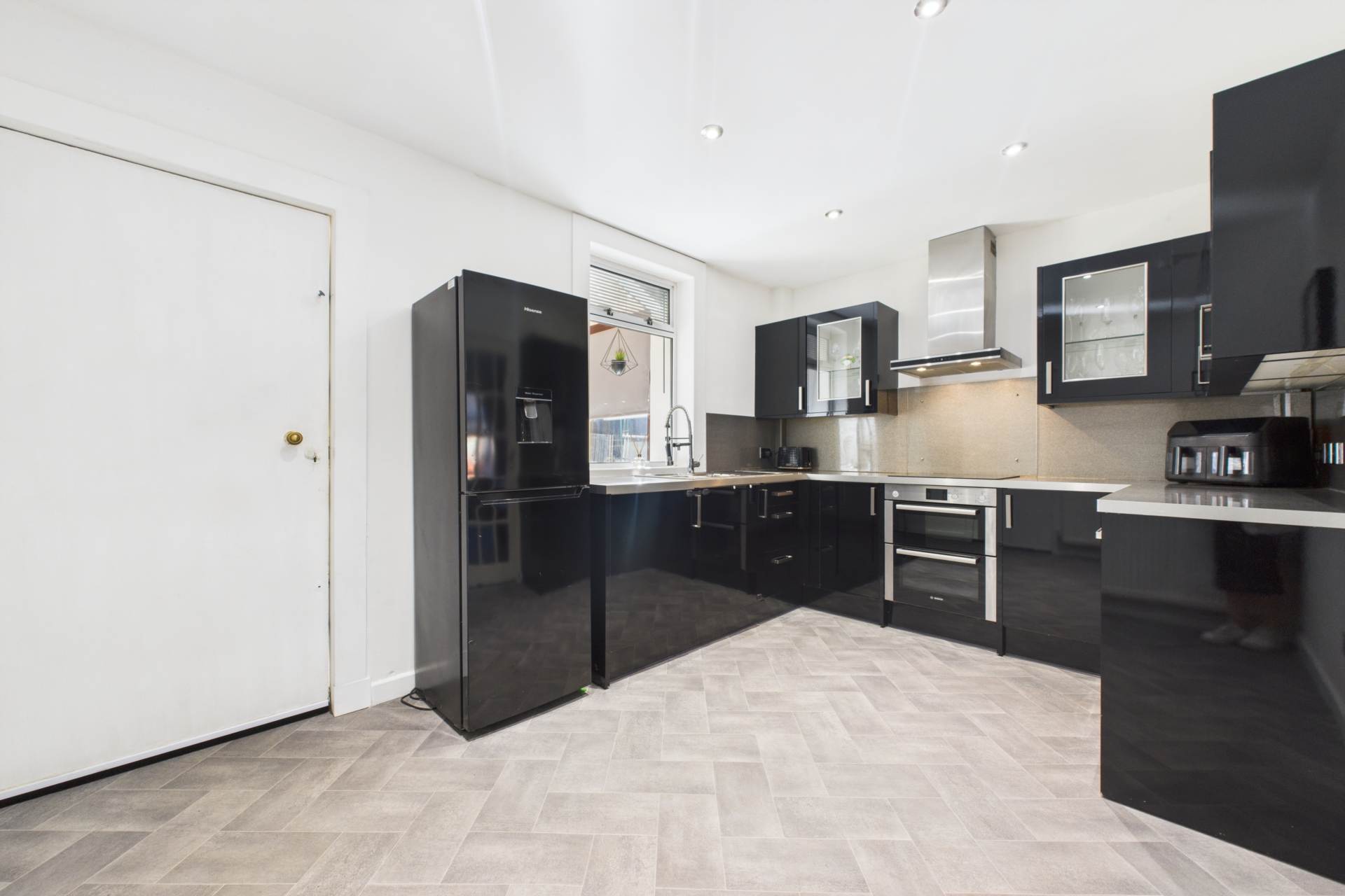 Newfield Crescent, Hamilton