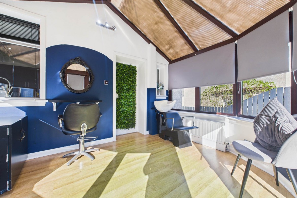 Images for Newfield Crescent, Hamilton
