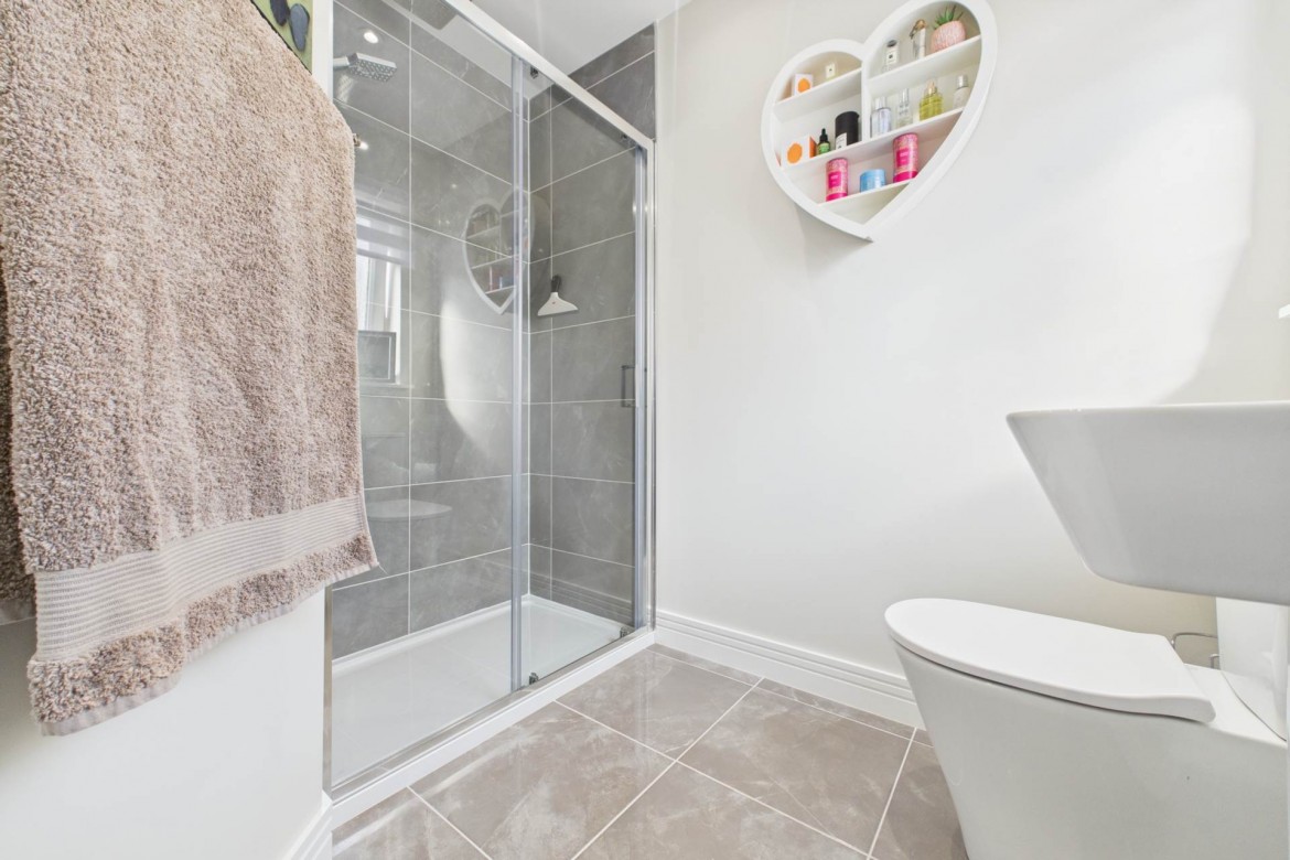 Images for Alexander Gardens, Espieside