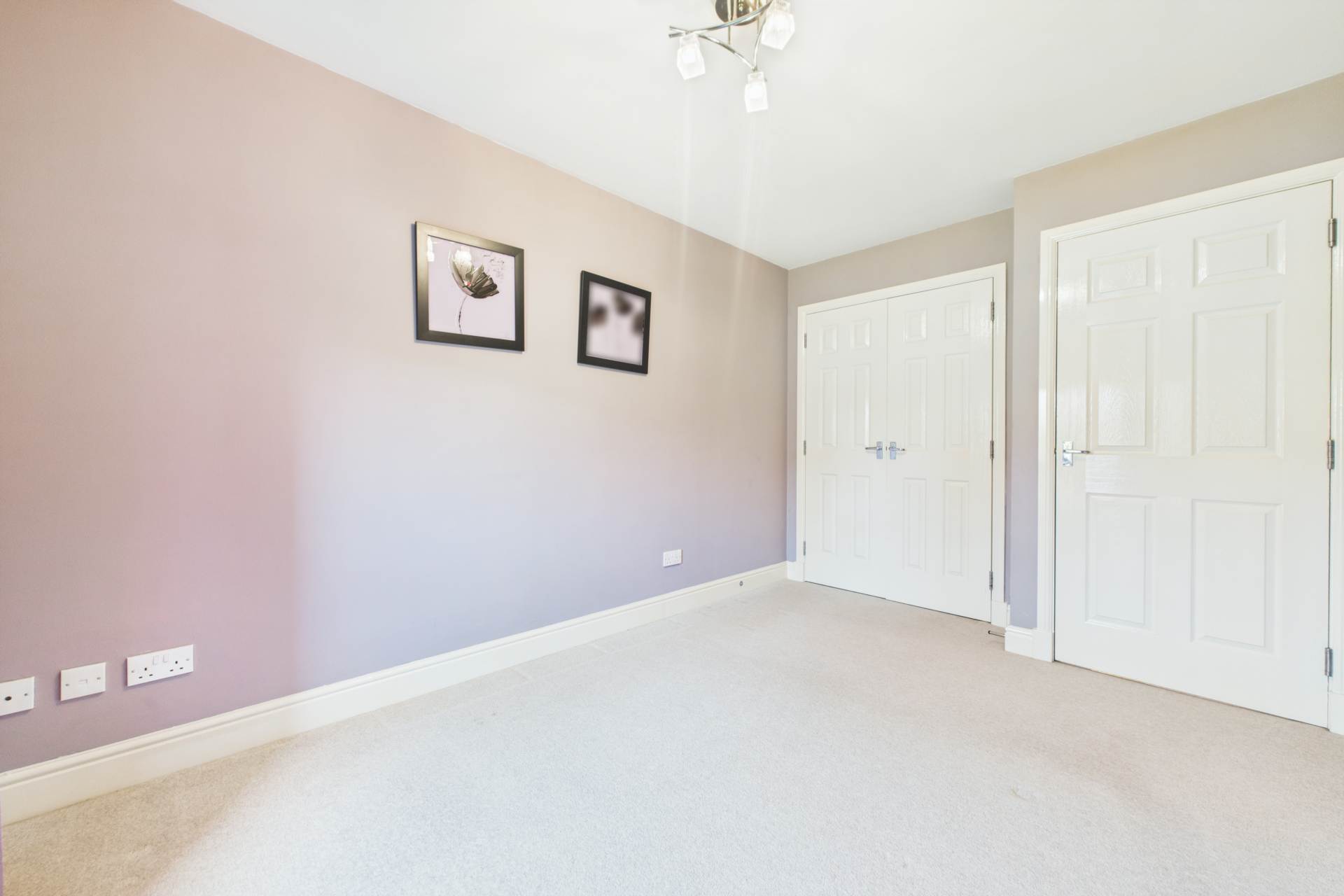 Roxburgh Court, Motherwell