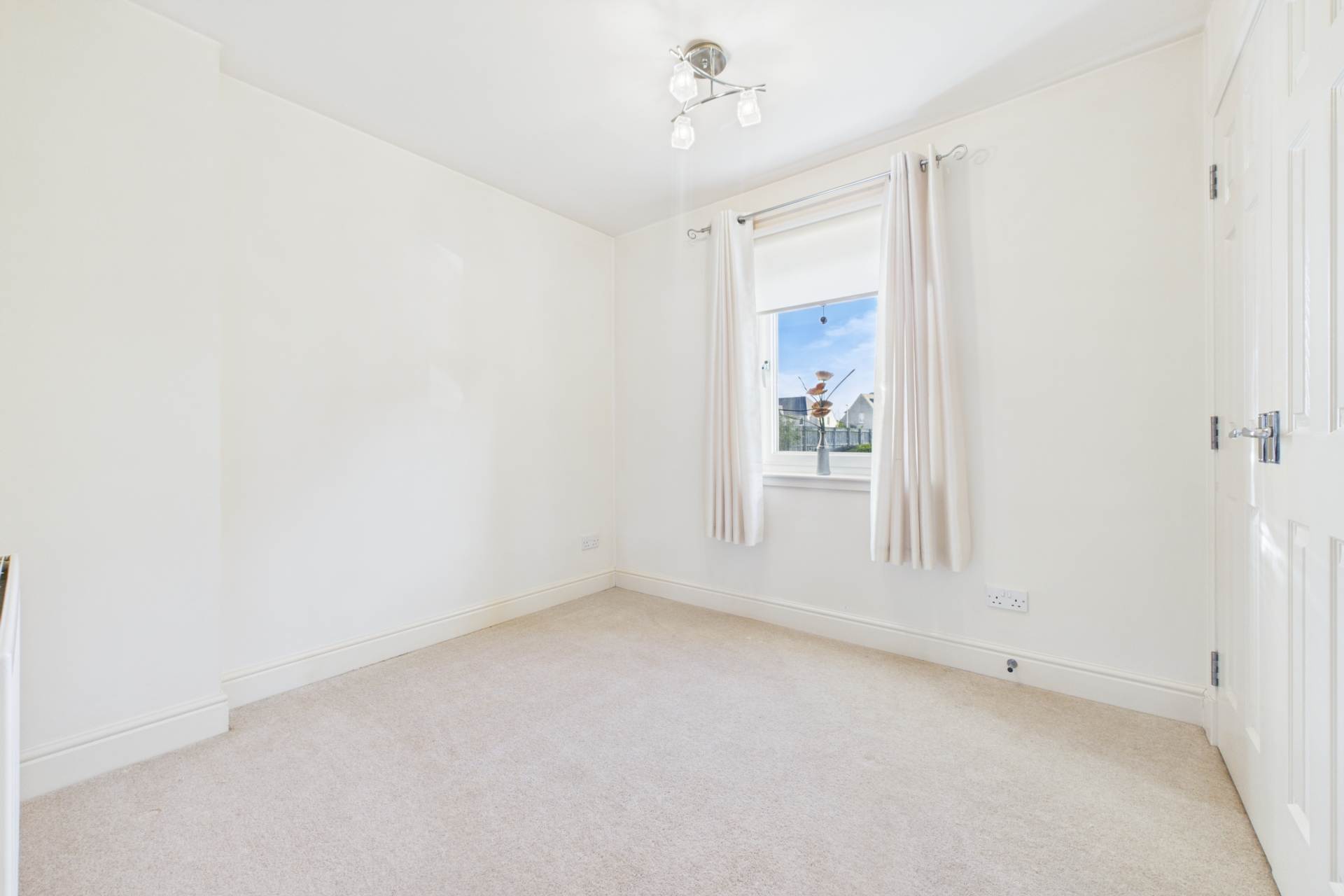 Roxburgh Court, Motherwell