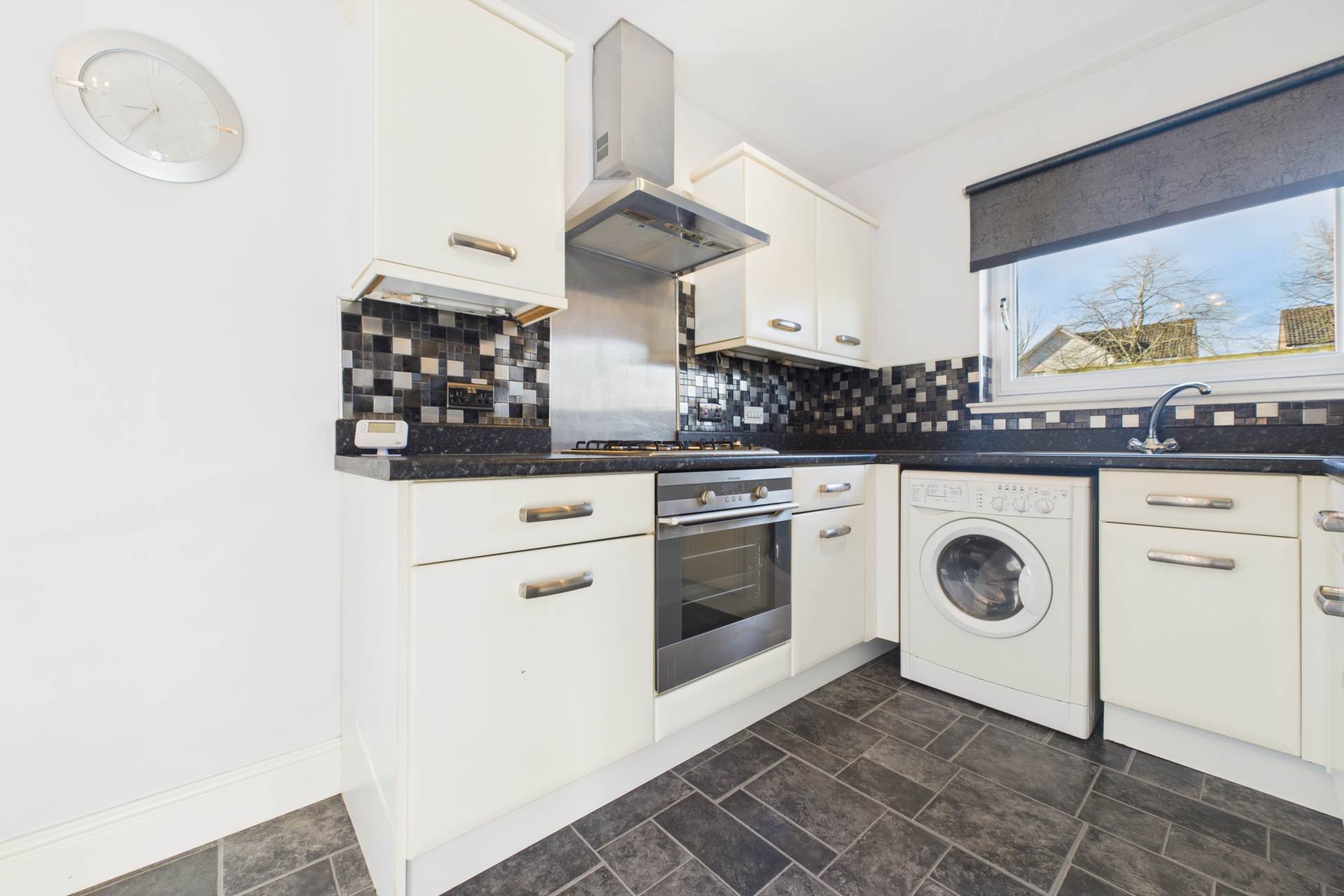 Roxburgh Court, Motherwell