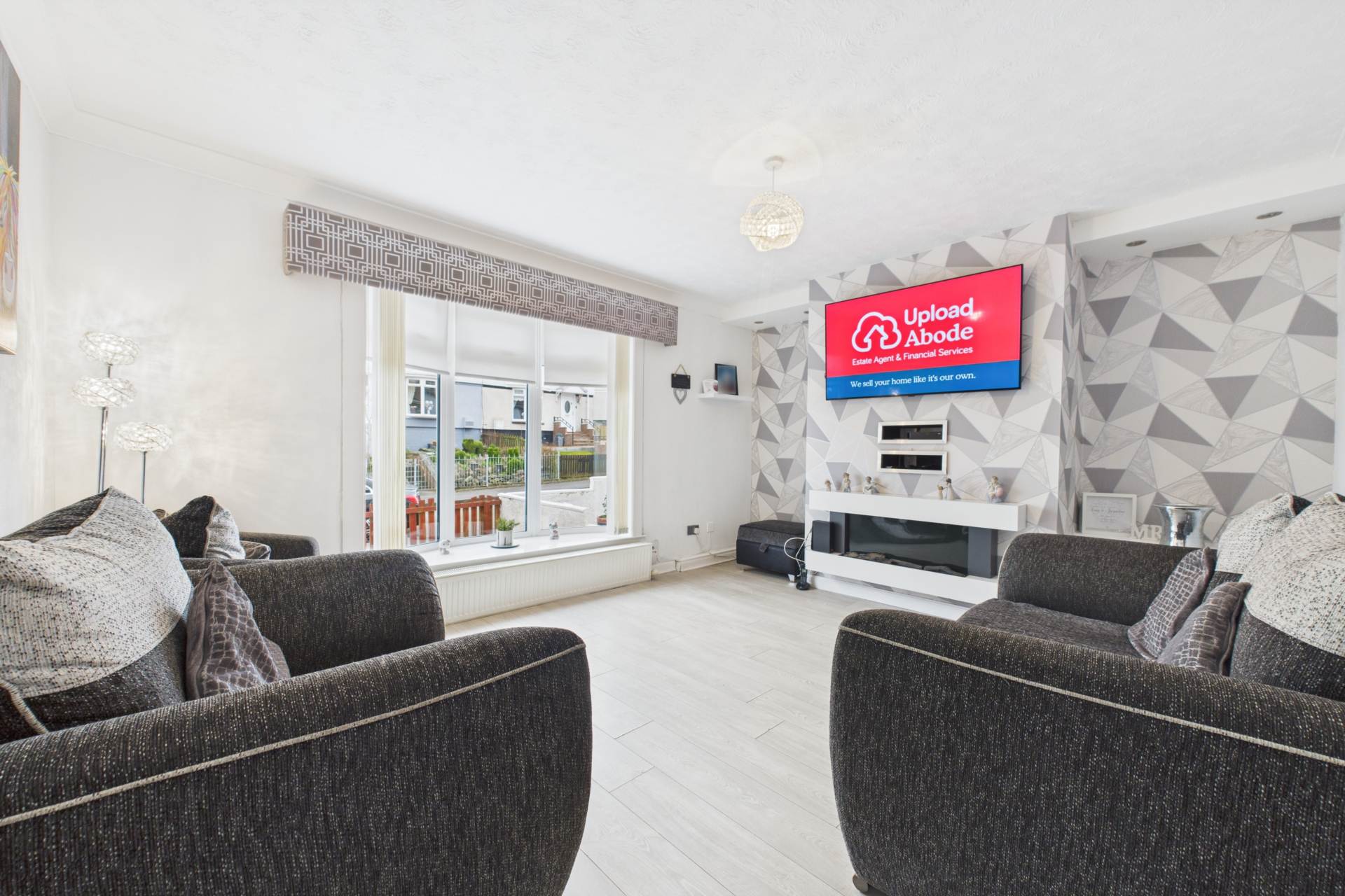 Knowe Crescent, Newarthill, Motherwell