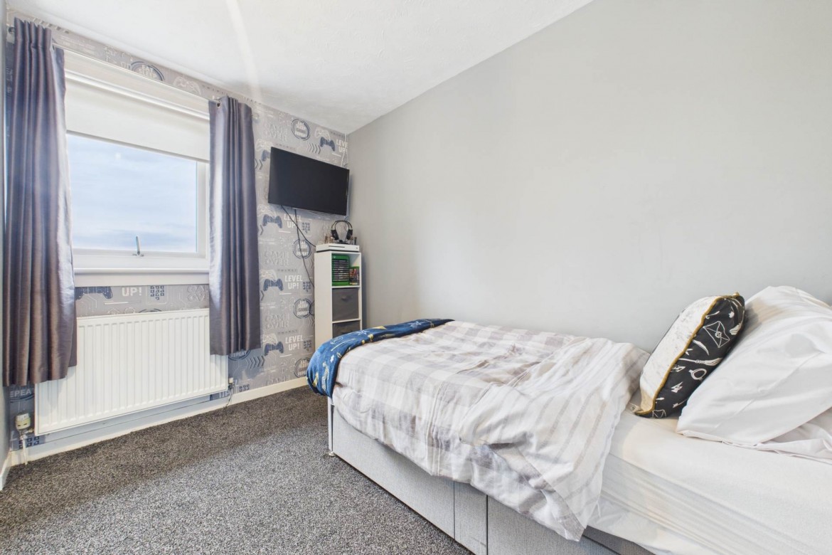 Images for Knowe Crescent, Newarthill, Motherwell