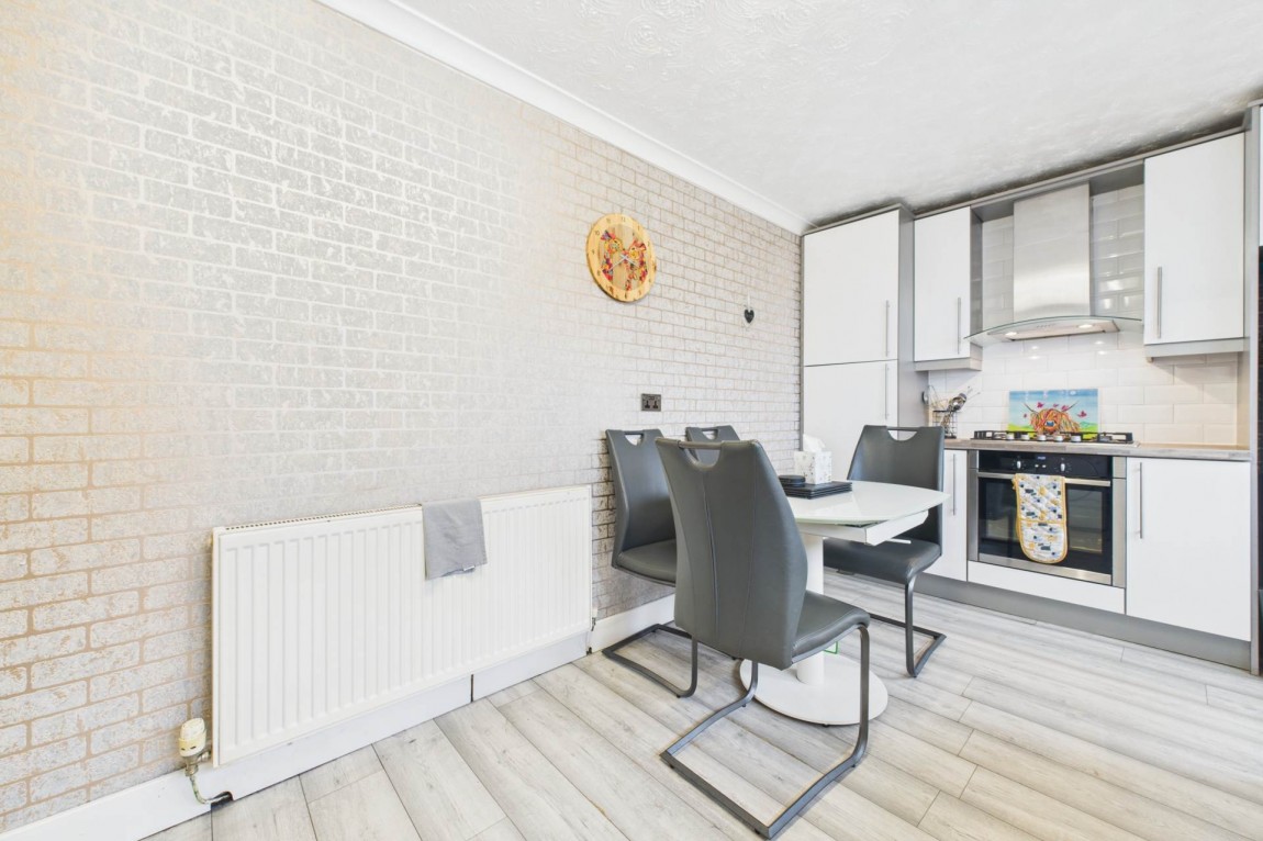 Images for Knowe Crescent, Newarthill, Motherwell