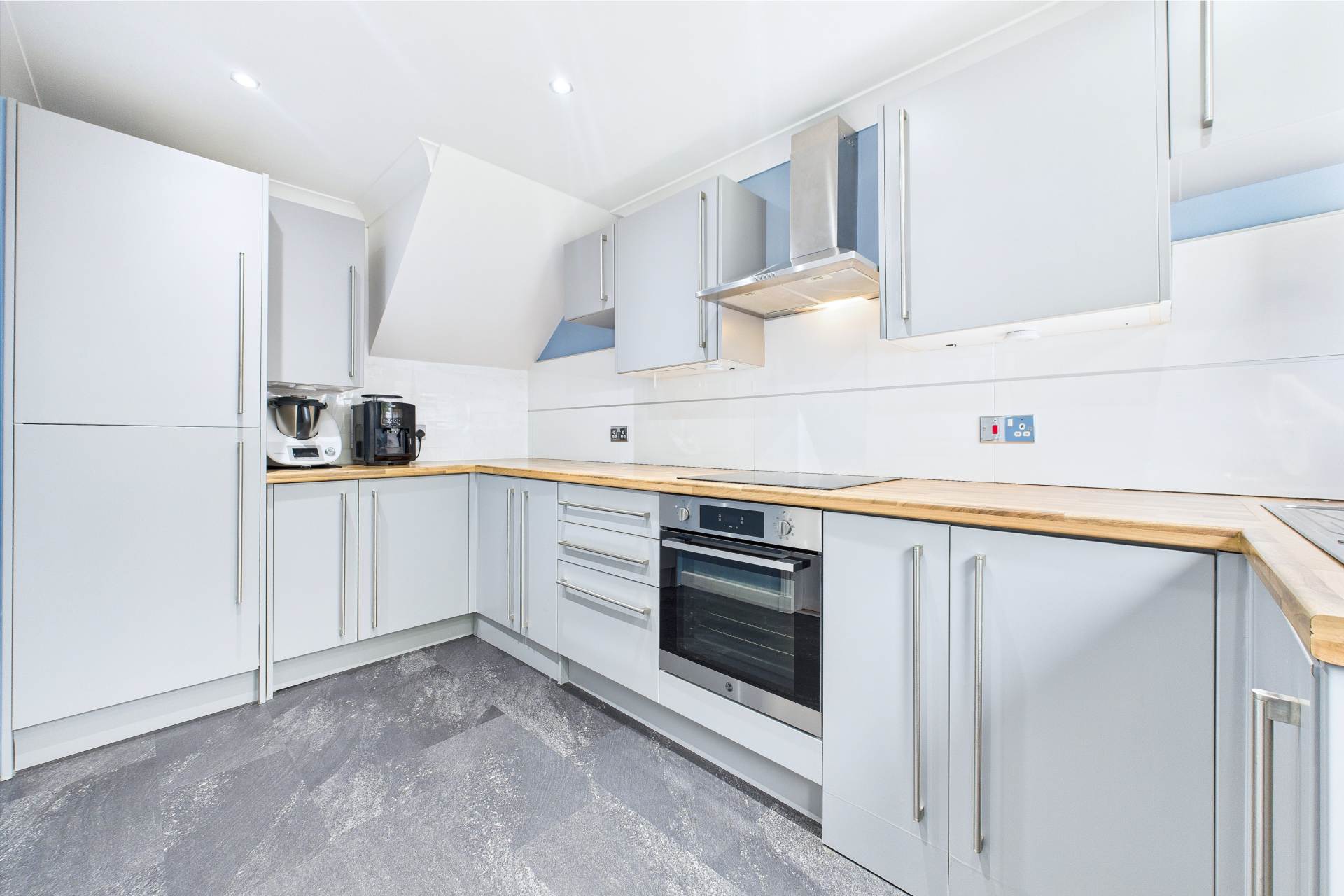 Langholm Crescent, Wishaw