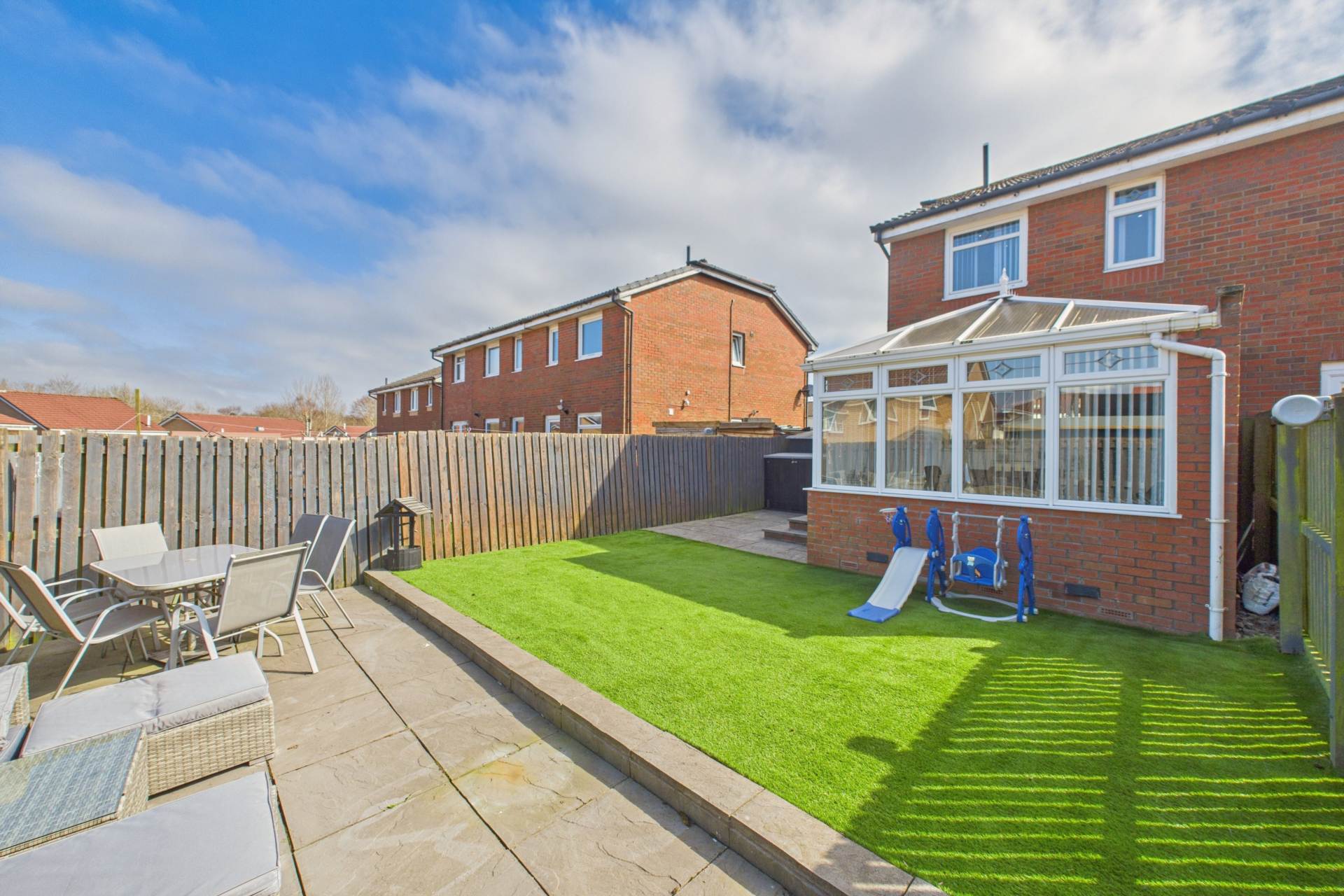 Aitken Close, Wishaw