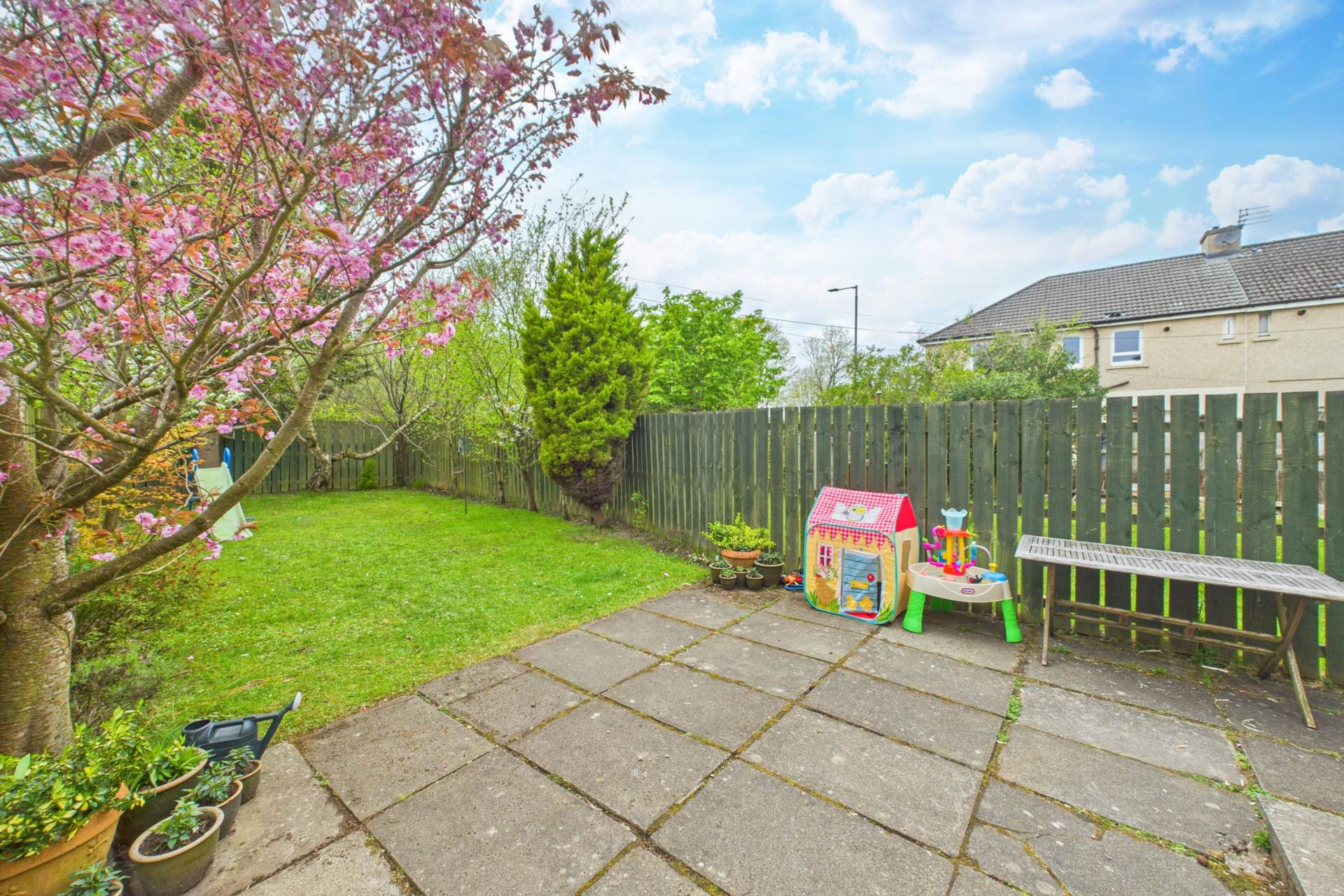 Glencairn Avenue, Wishaw