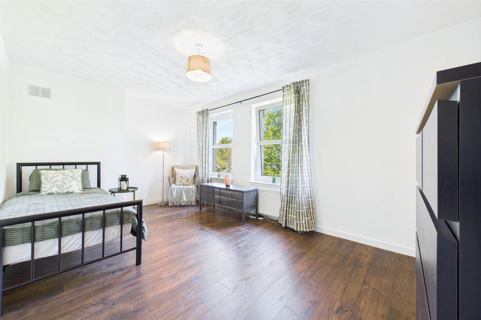 West Glebe Terrace, Hamilton