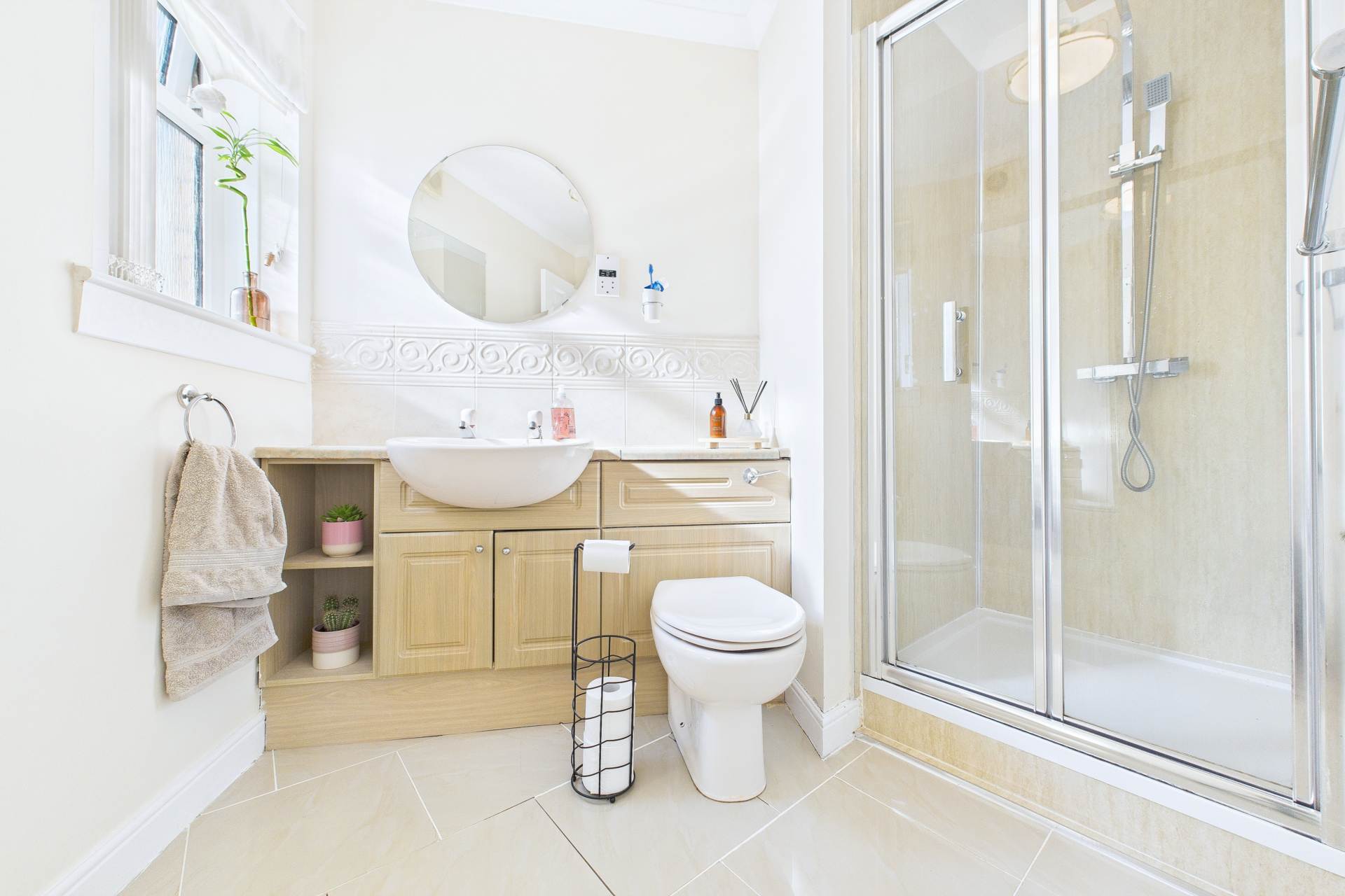 Devine Court, Wishaw