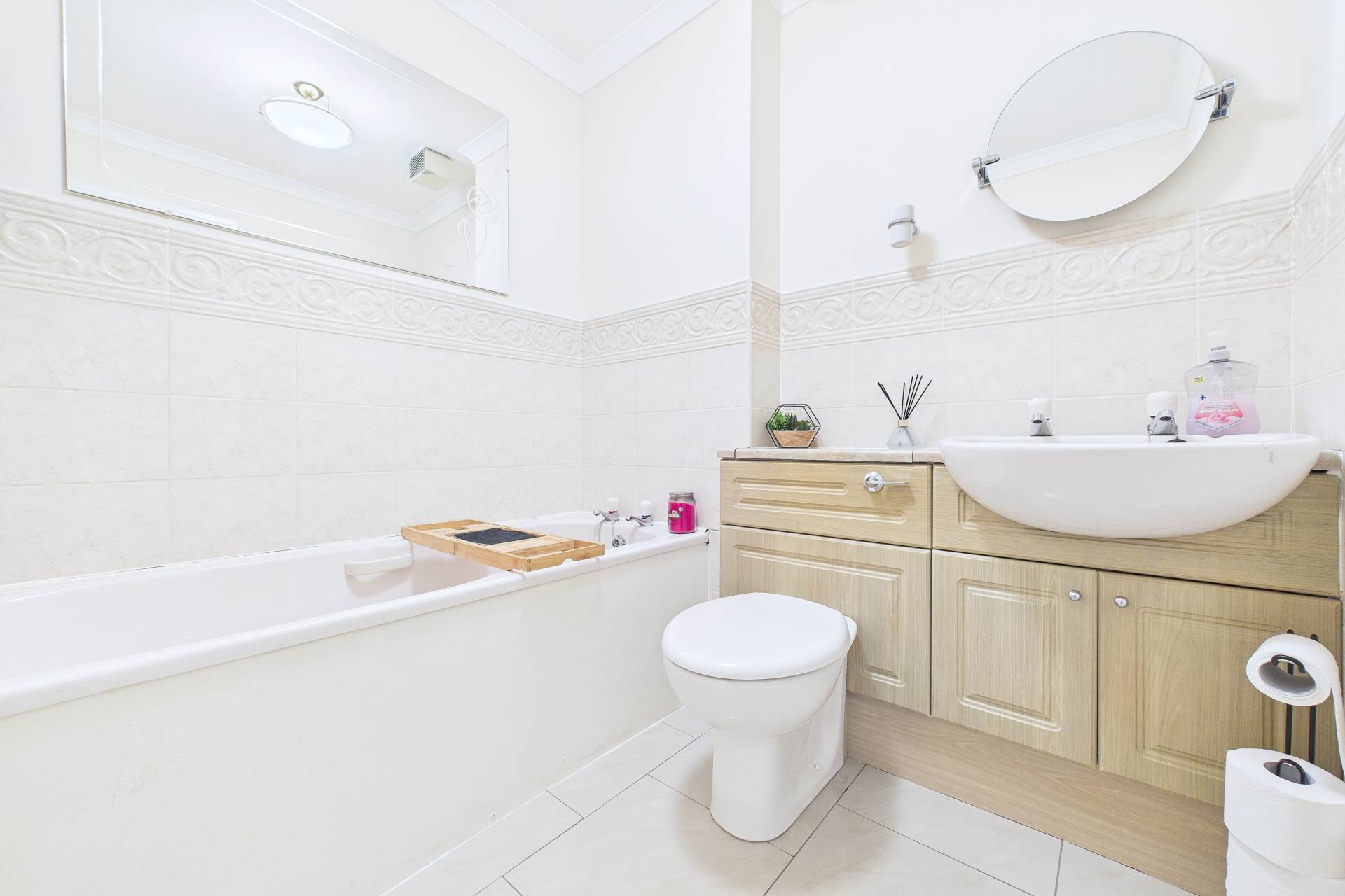 Devine Court, Wishaw