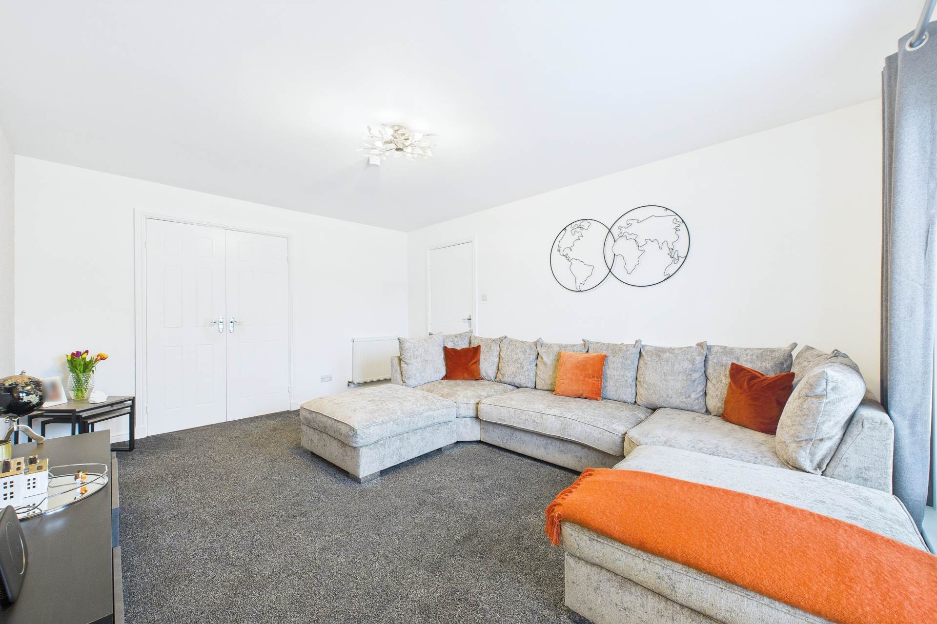 Broad Cairn Court, Motherwell