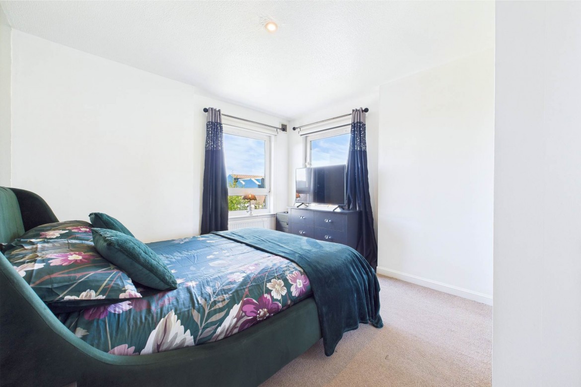 Images for McCourt Gardens, Bellshill