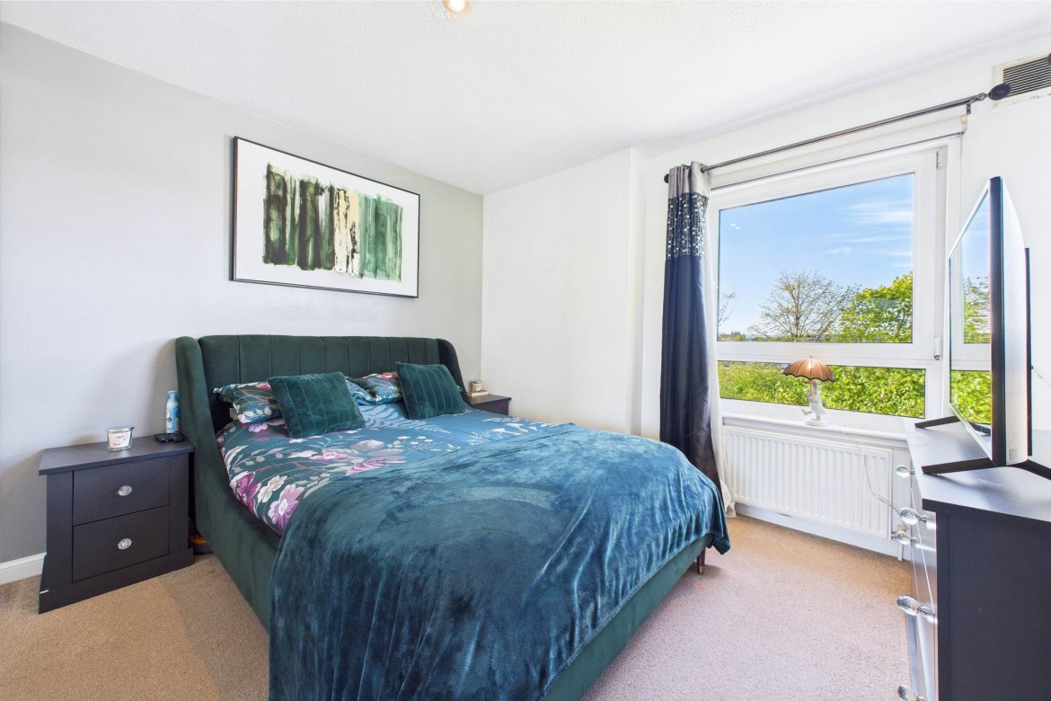 Images for McCourt Gardens, Bellshill