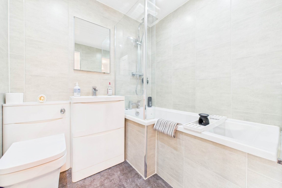 Images for Raven Wynd, Wishaw