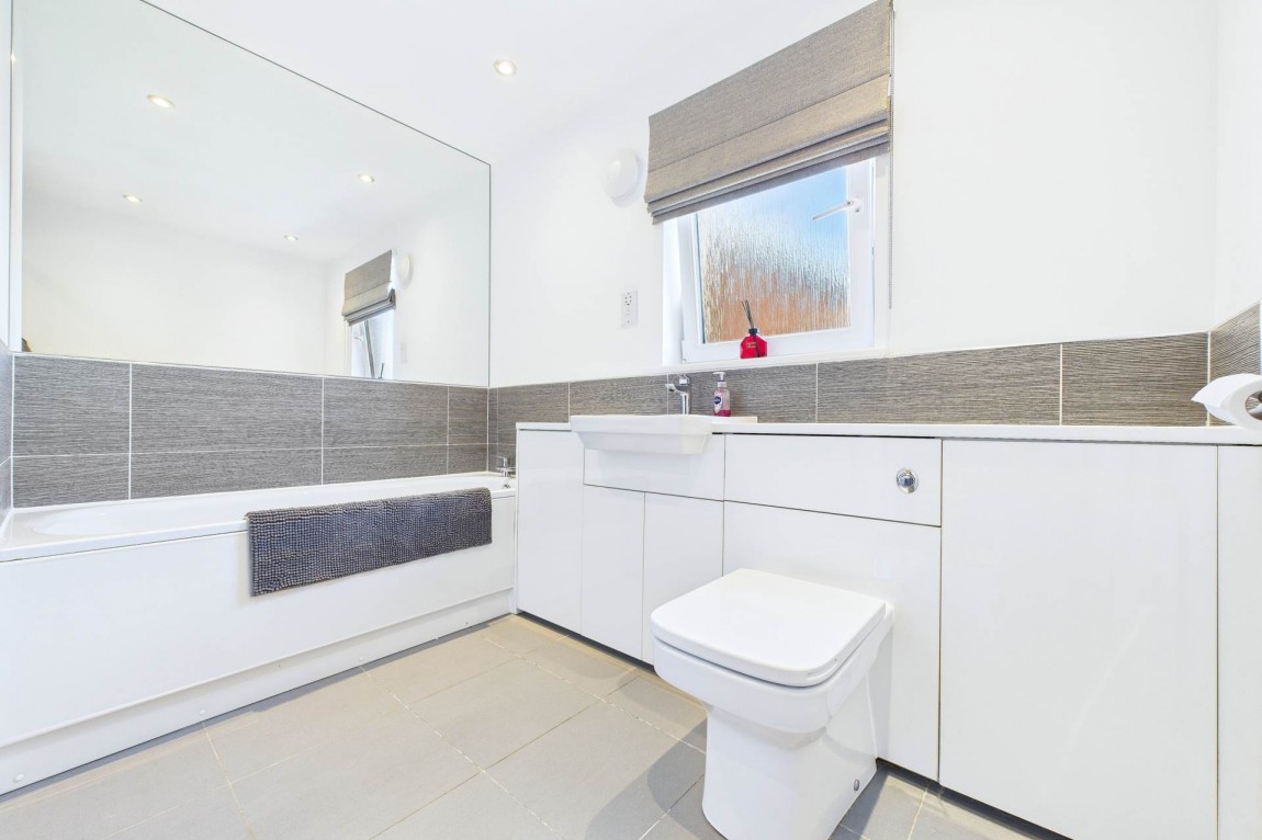 Images for Macauley Way, Hamilton