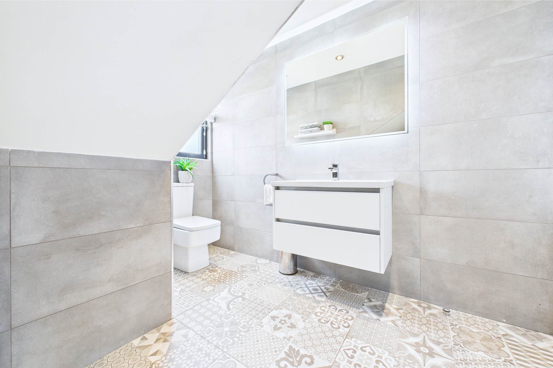 Coldstream Drive, Burnside