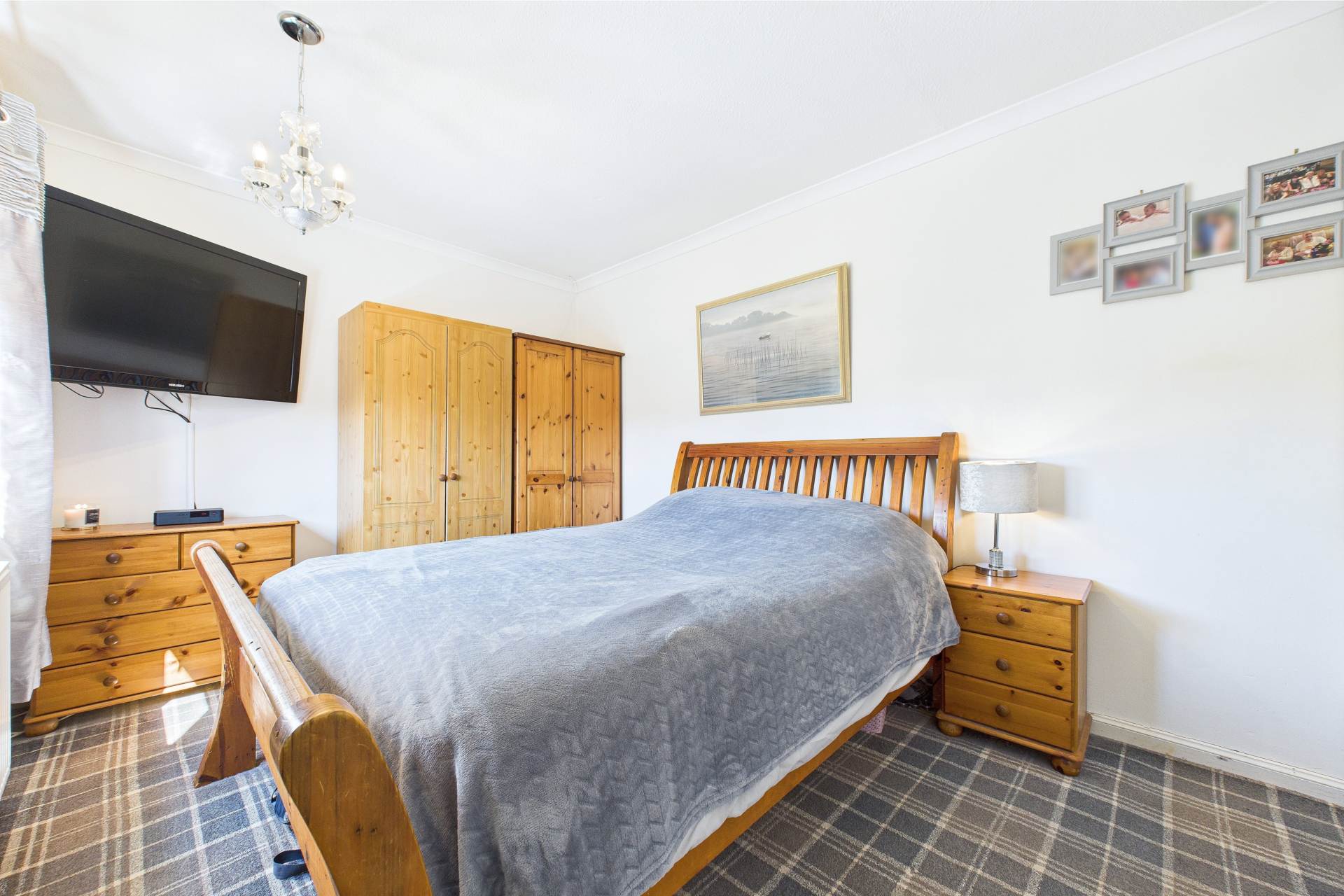 Meadowhead Road, Wishaw