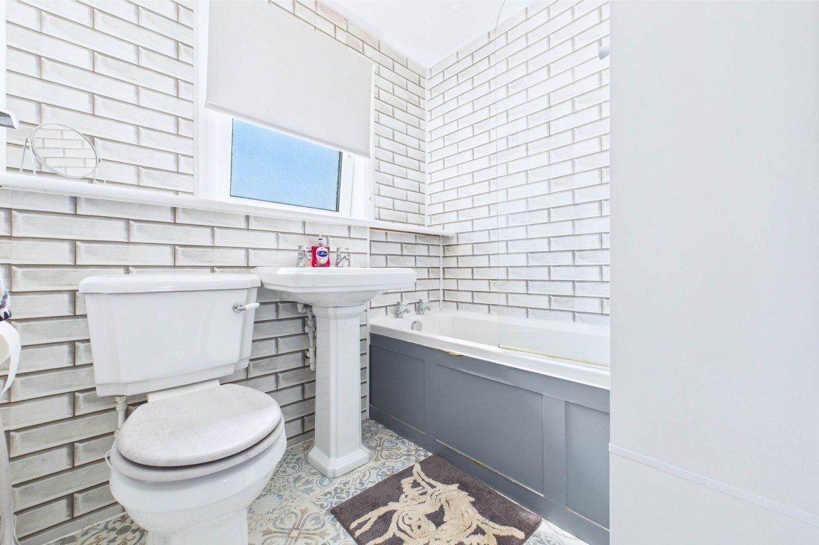 Images for Hobart Quadrant, Cambusnethan